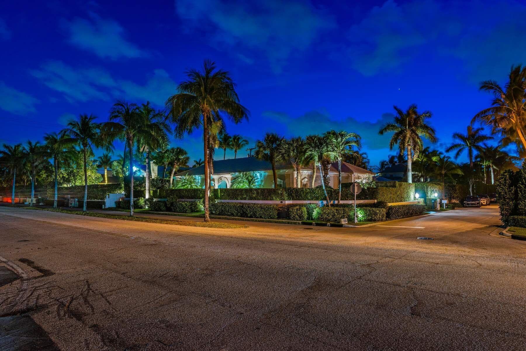 710 N COUNTY Road, Palm Beach, FL 33480 54