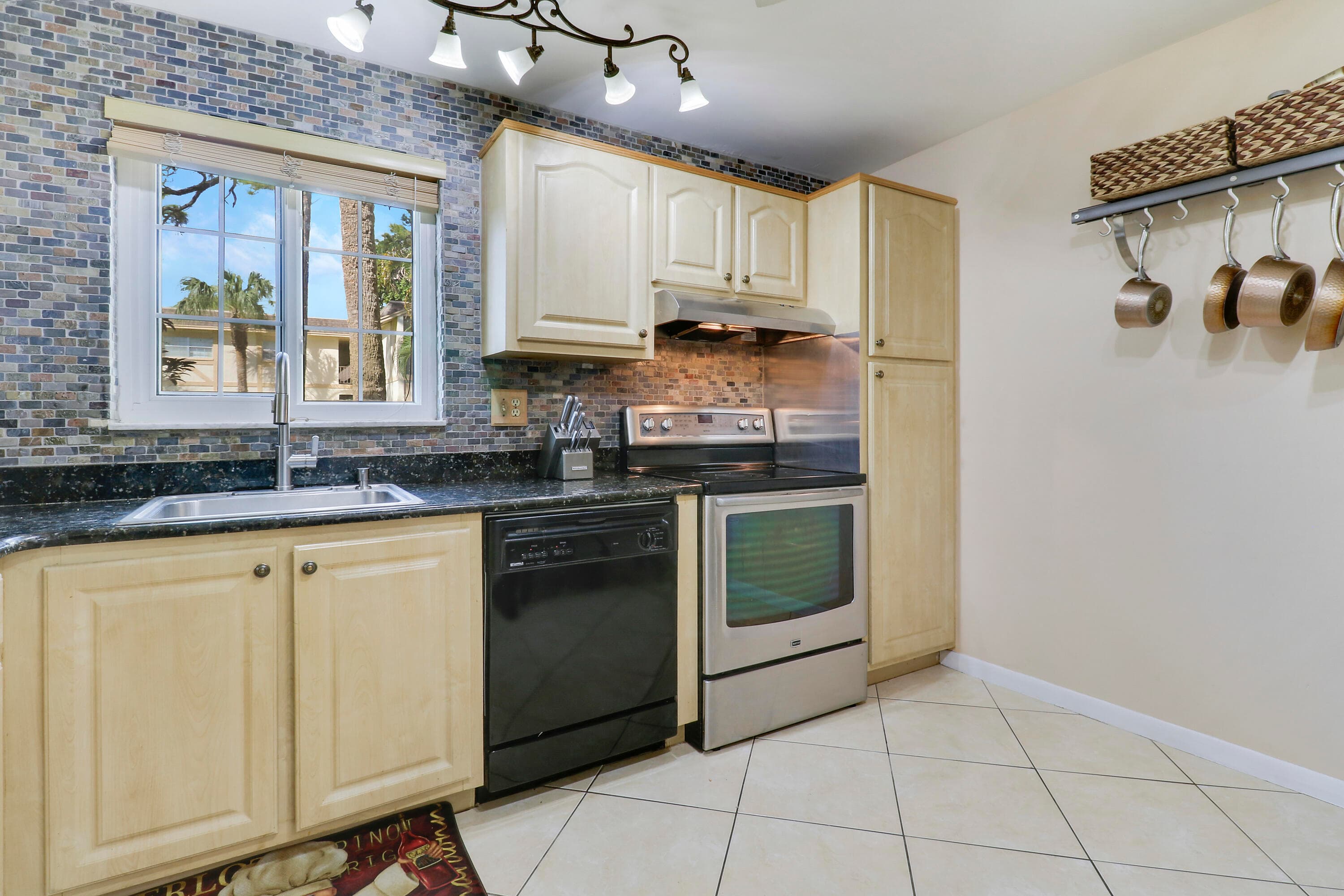 1700 Dover Road 106a, Delray Beach, FL 33445 23