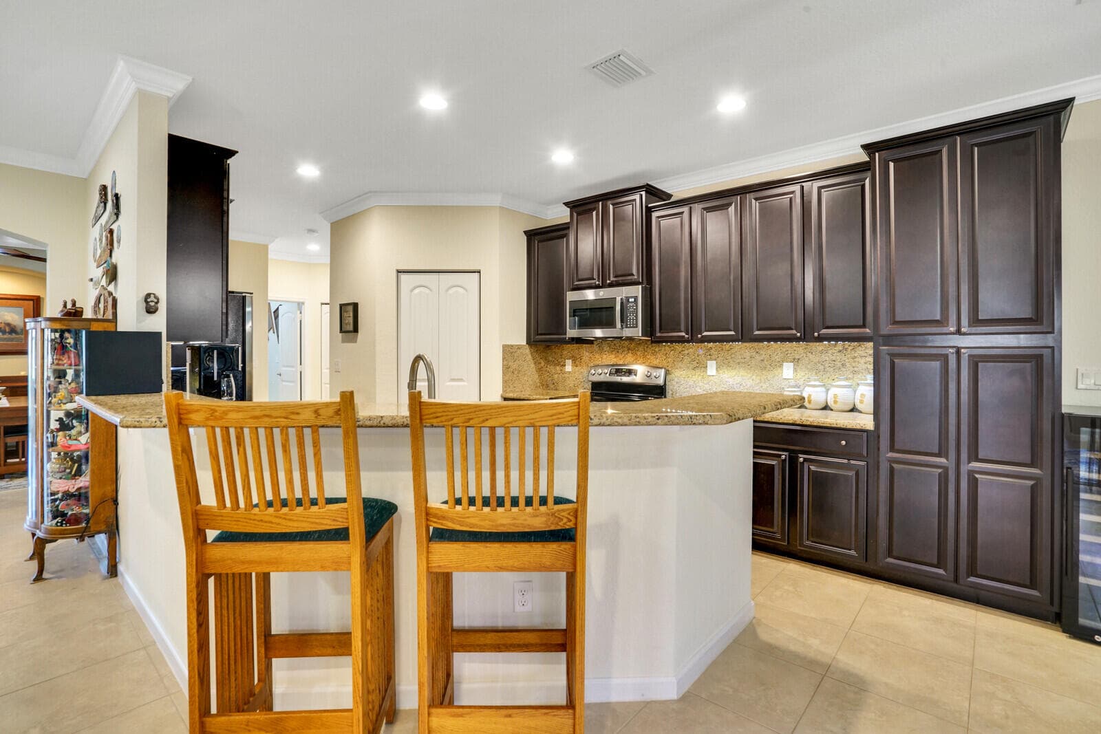 9328 Silent Oak Circle, West Palm Beach, FL 33411 13