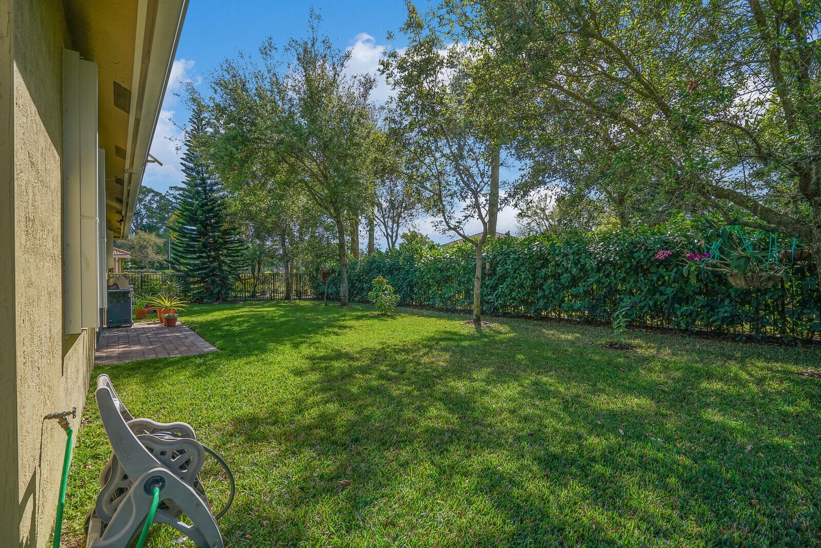 9328 Silent Oak Circle, West Palm Beach, FL 33411 29
