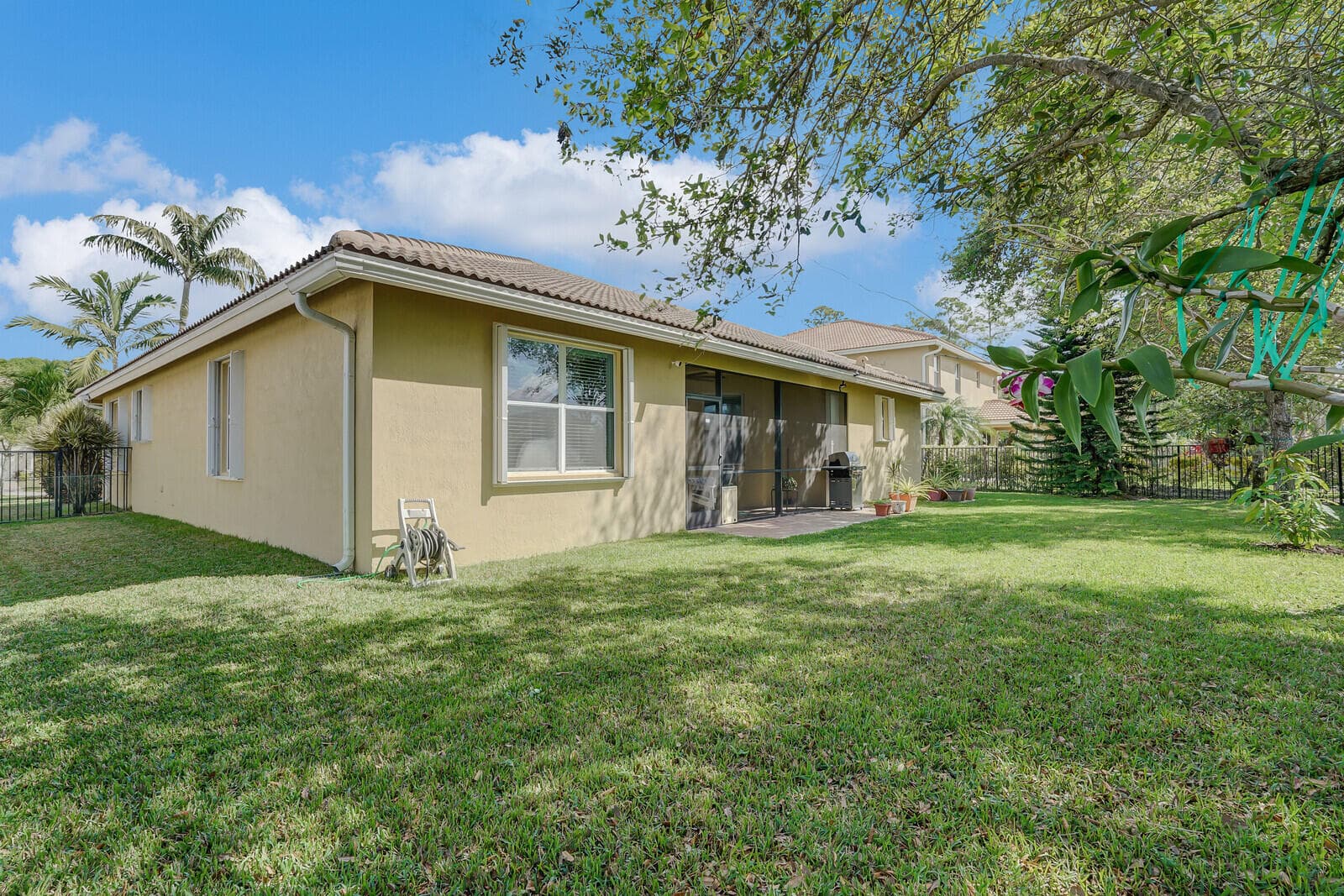 9328 Silent Oak Circle, West Palm Beach, FL 33411 30