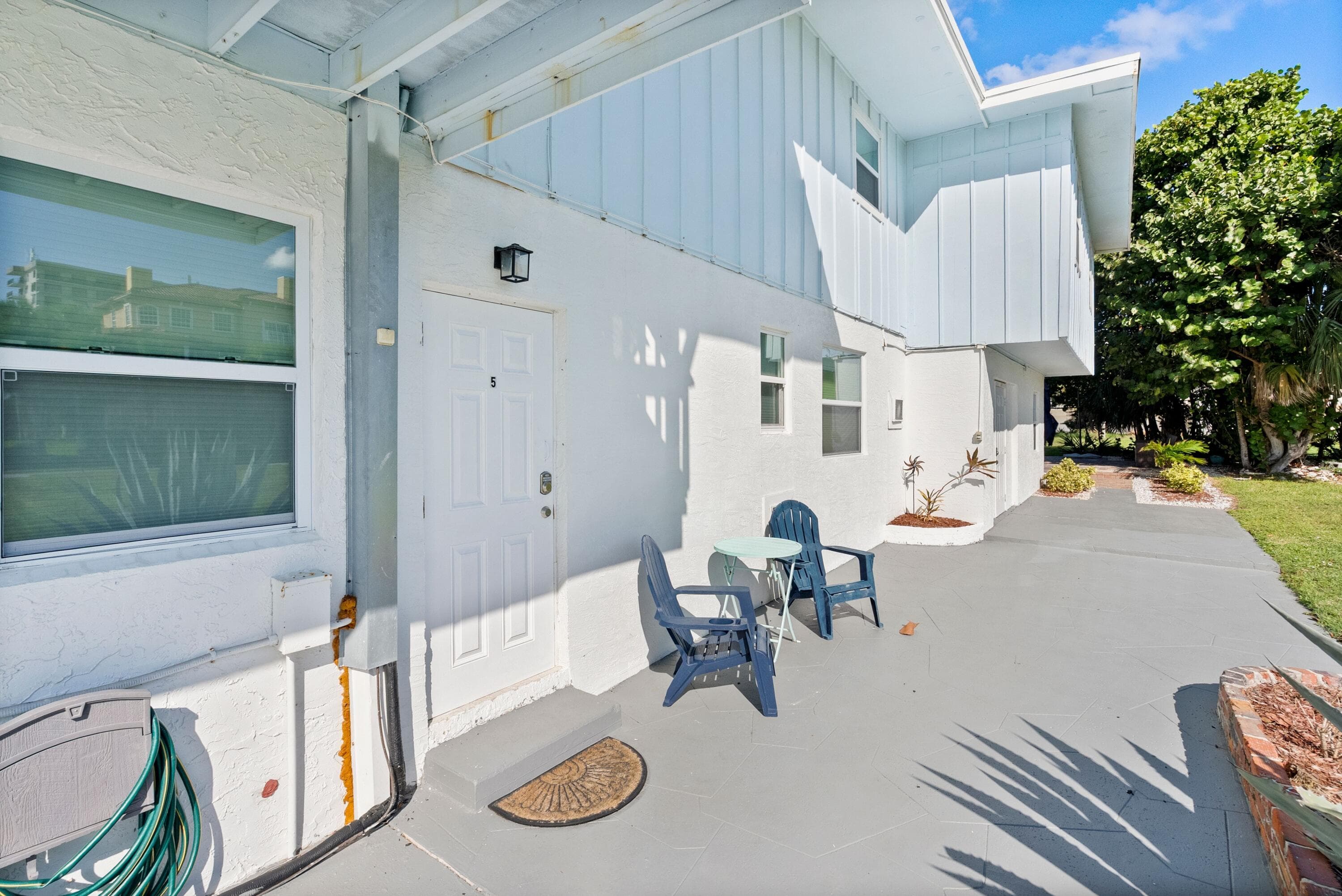 670 Hernando Street E, Fort Pierce, FL 34949 3