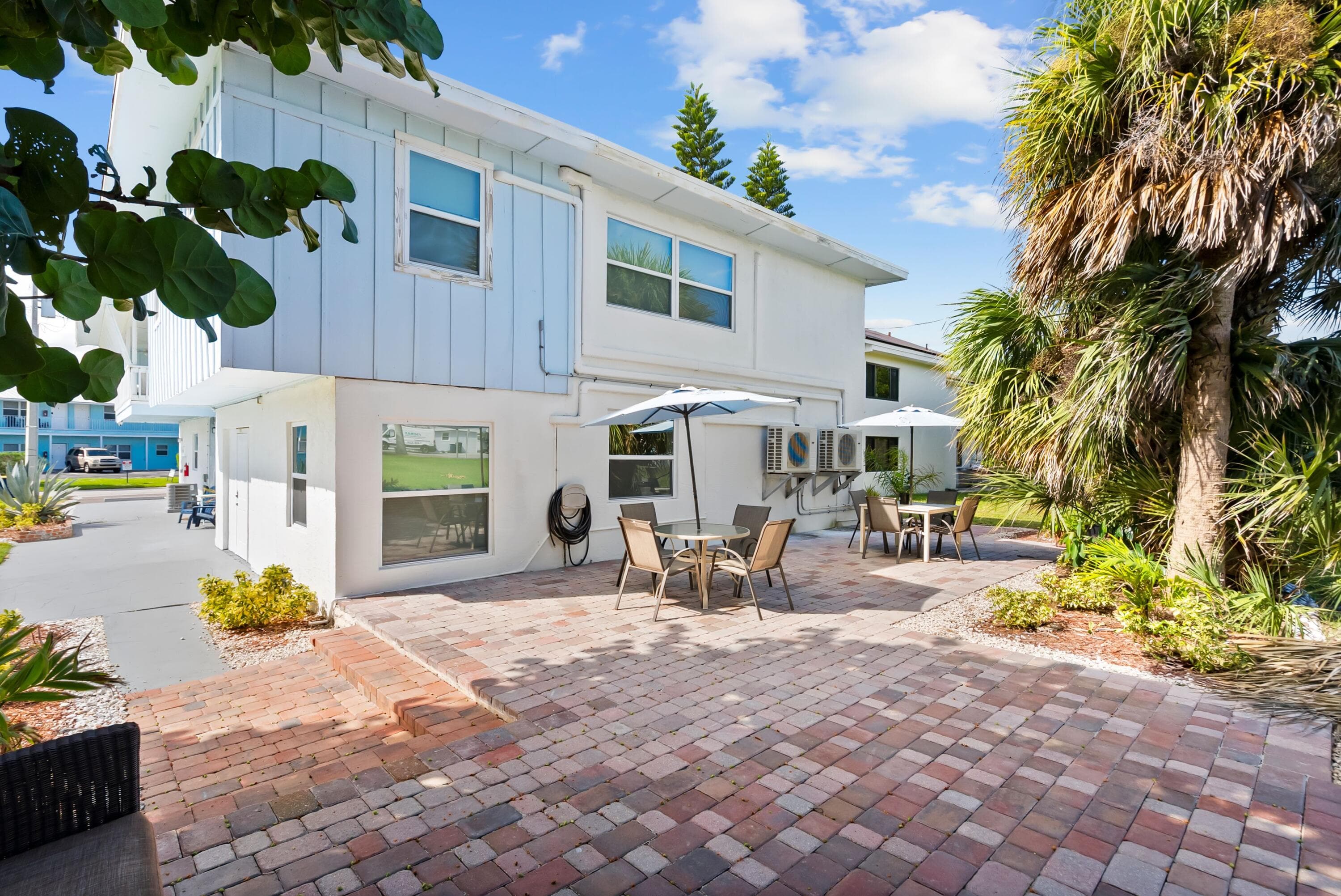 670 Hernando Street E, Fort Pierce, FL 34949 14