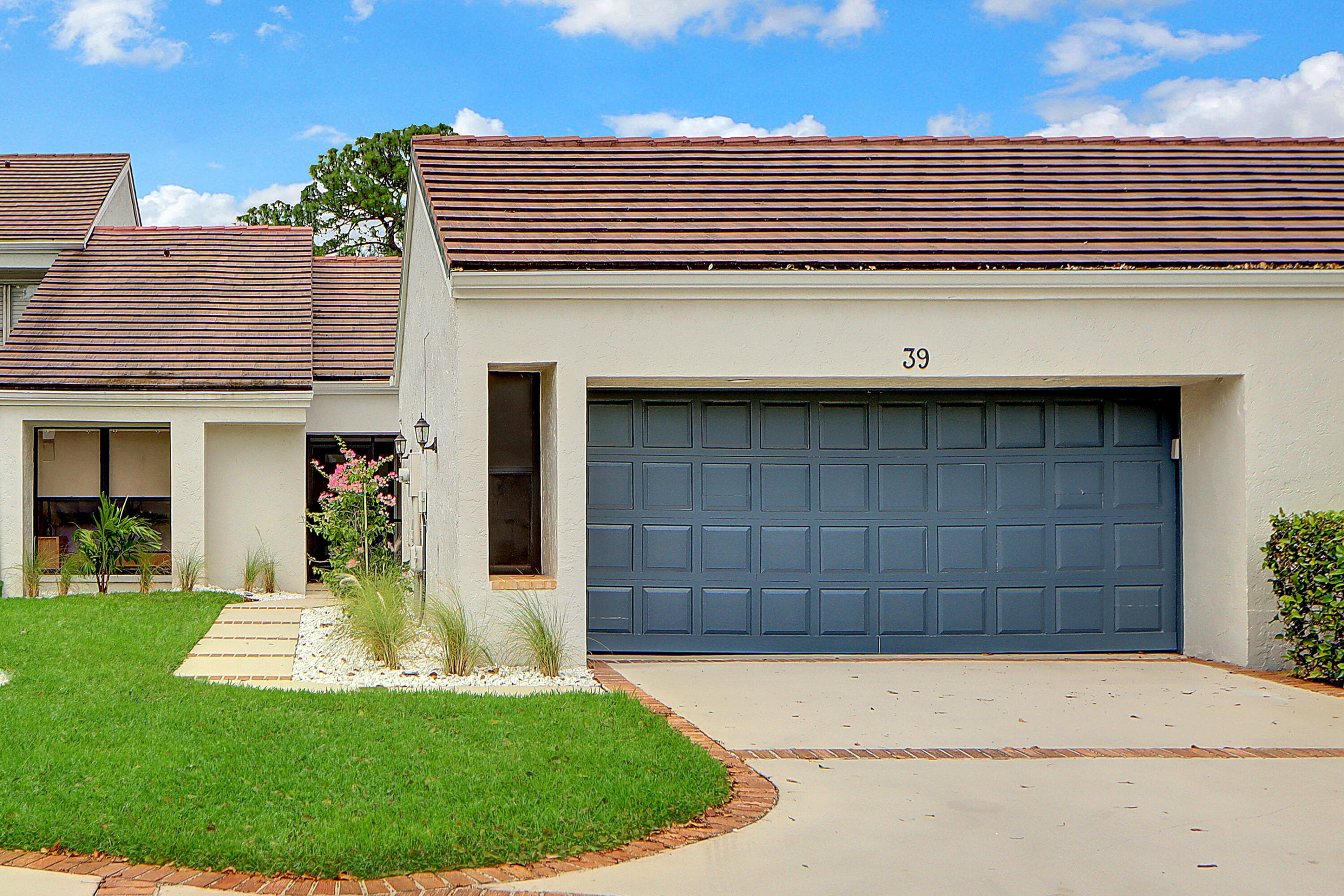 39 Edinburgh Drive, Palm Beach Gardens, FL 33418 17