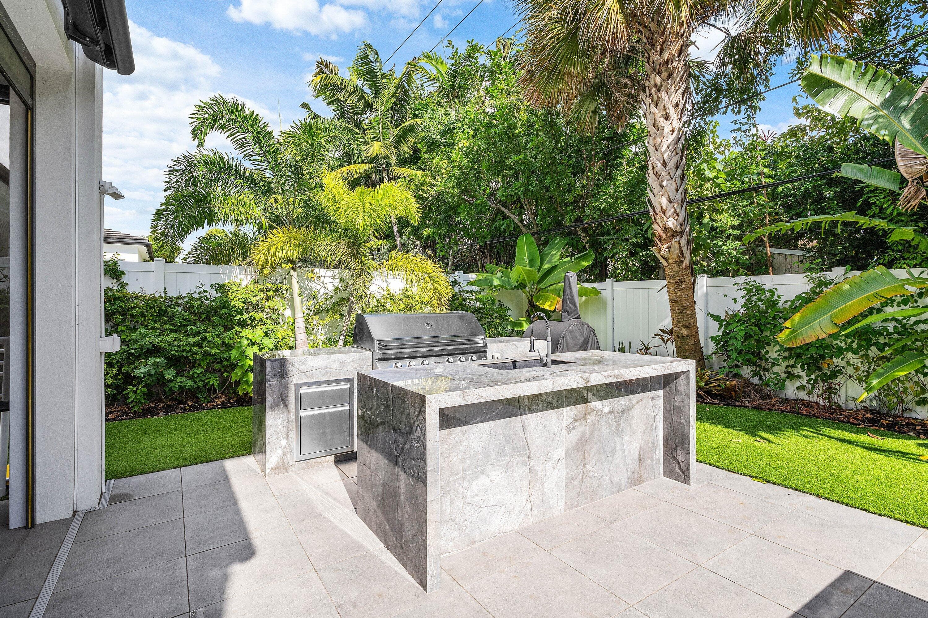 245 NE 6th Court, Boca Raton, FL 33432 58