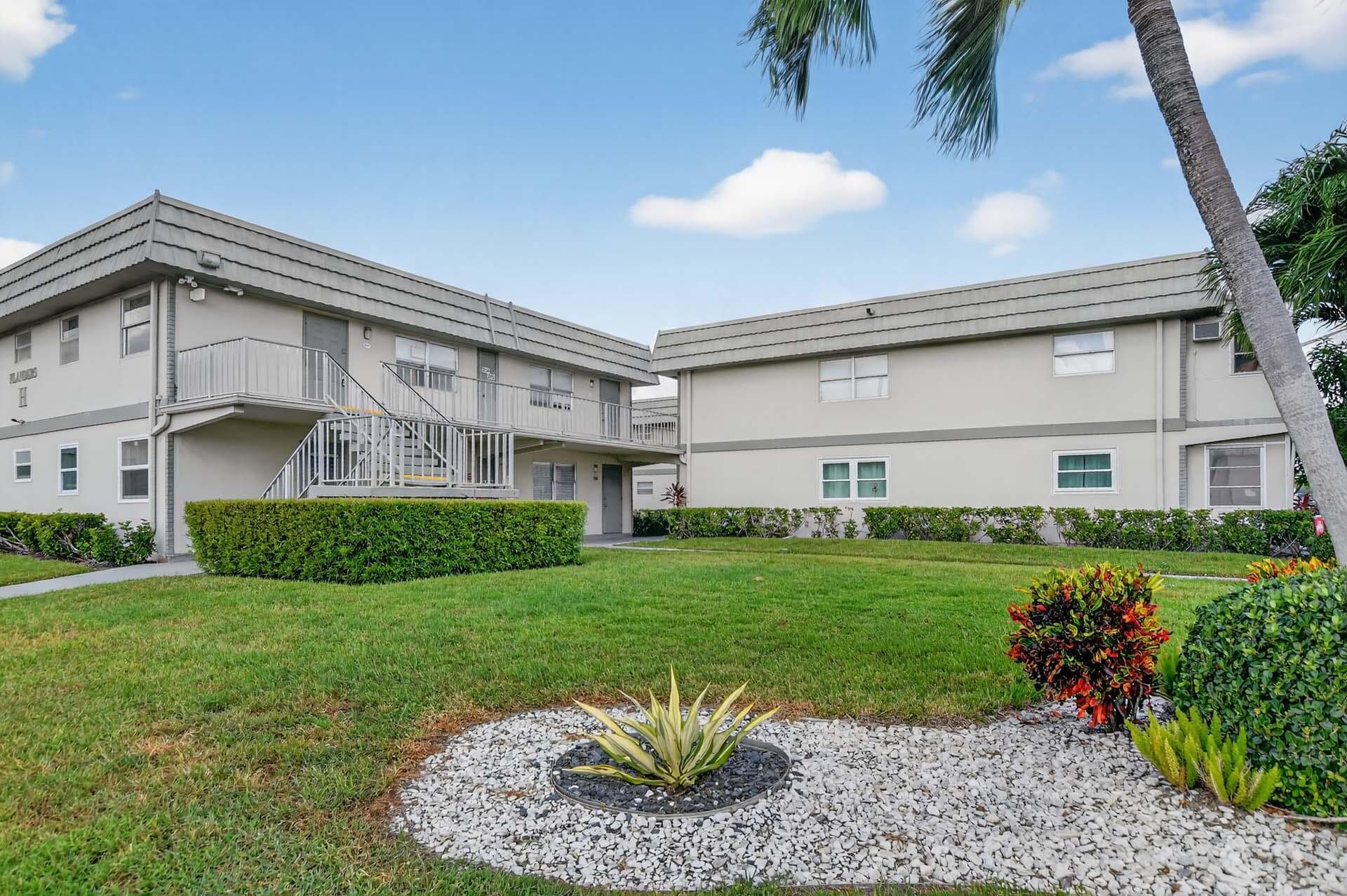 360 Flanders H, Delray Beach, FL 33484