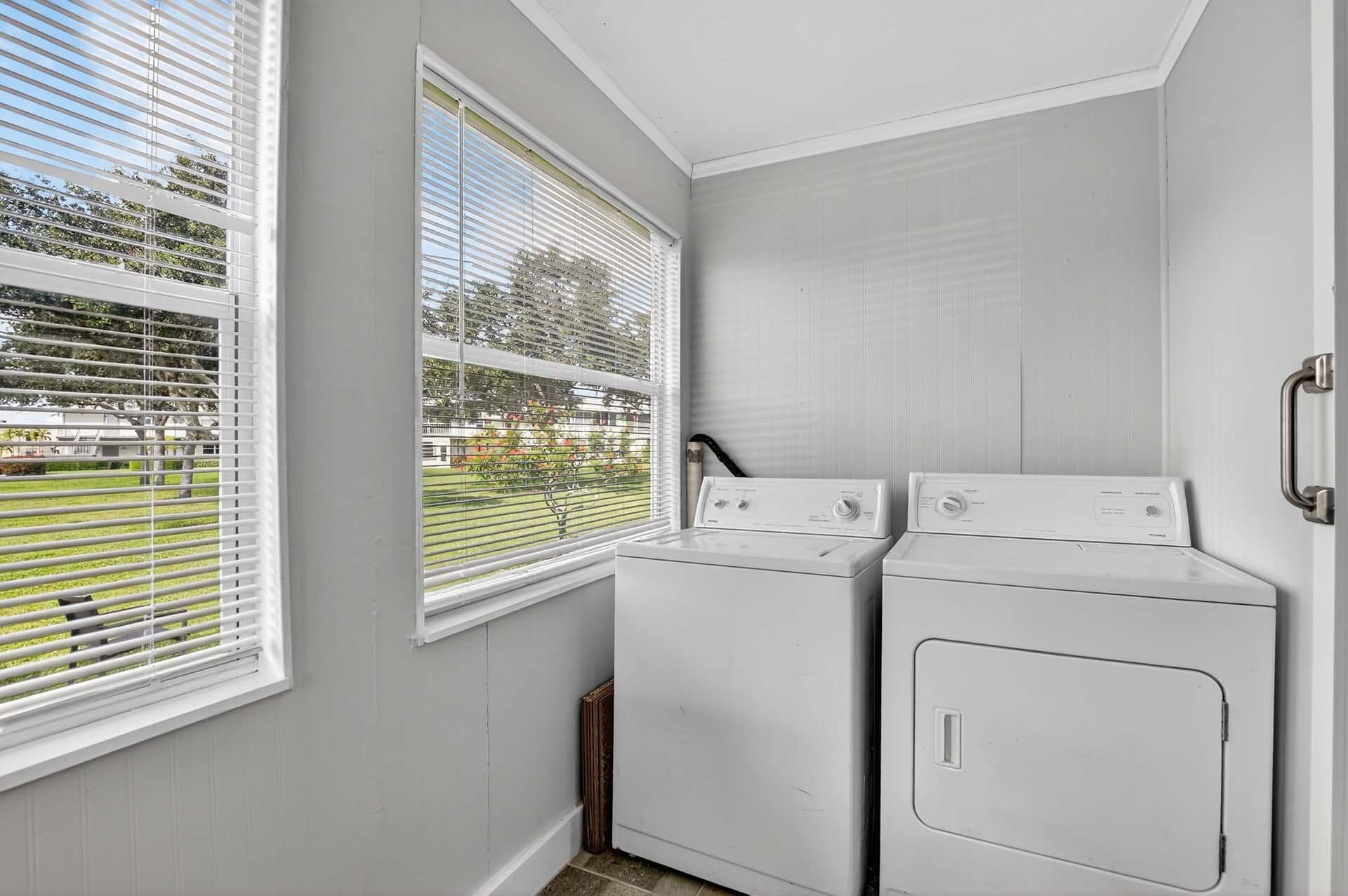 360 Flanders H, Delray Beach, FL 33484 24