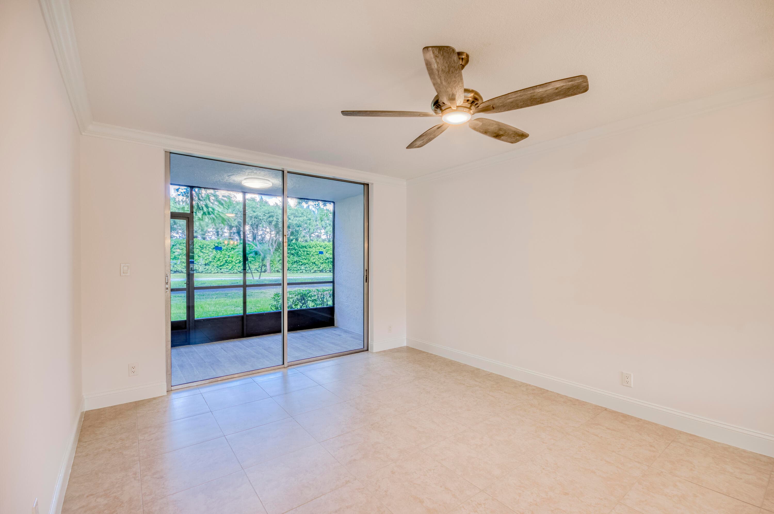 6865 Huntington Lane 105, Delray Beach, FL 33446 8