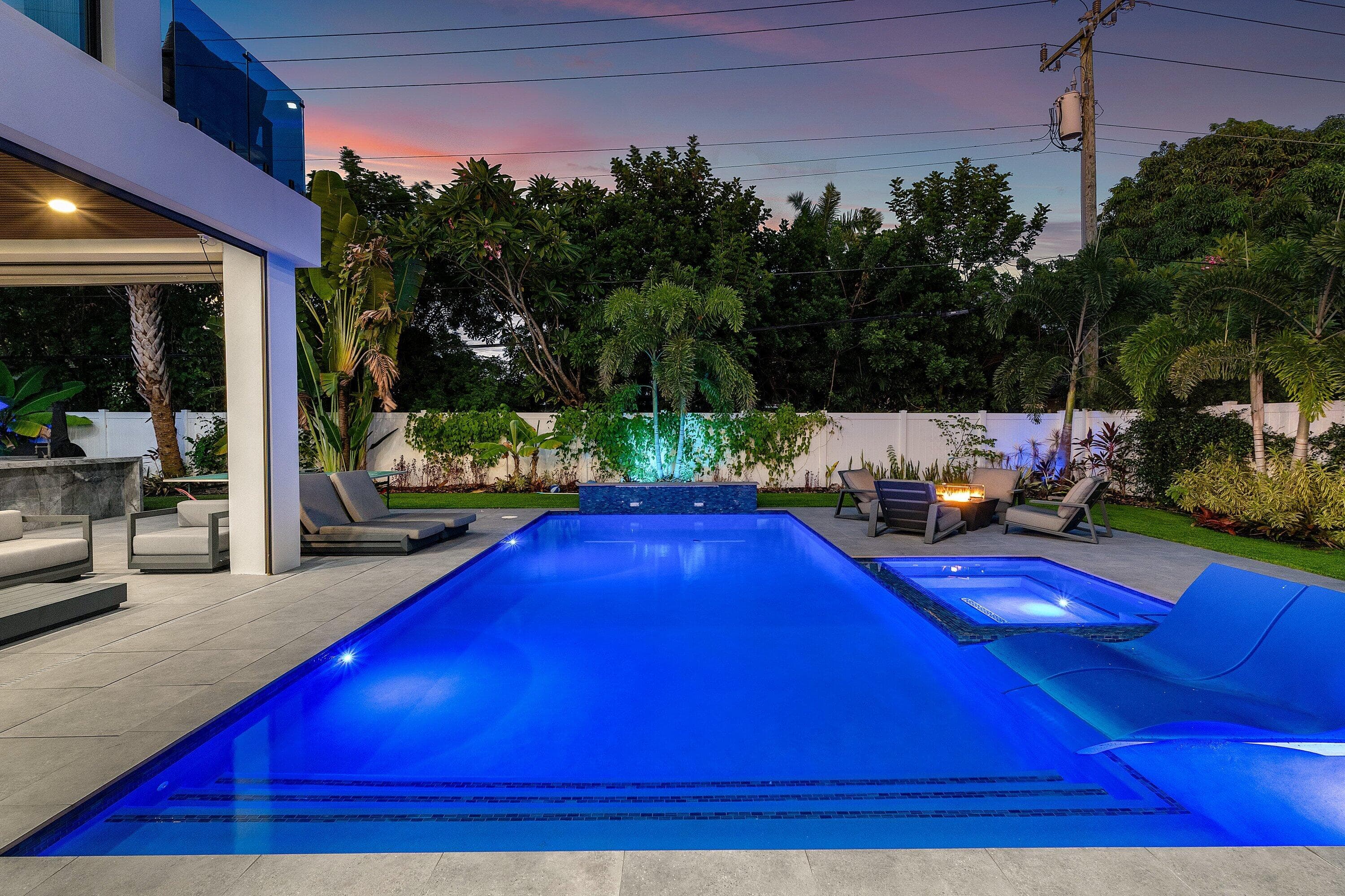 245 NE 6th Court, Boca Raton, FL 33432 85
