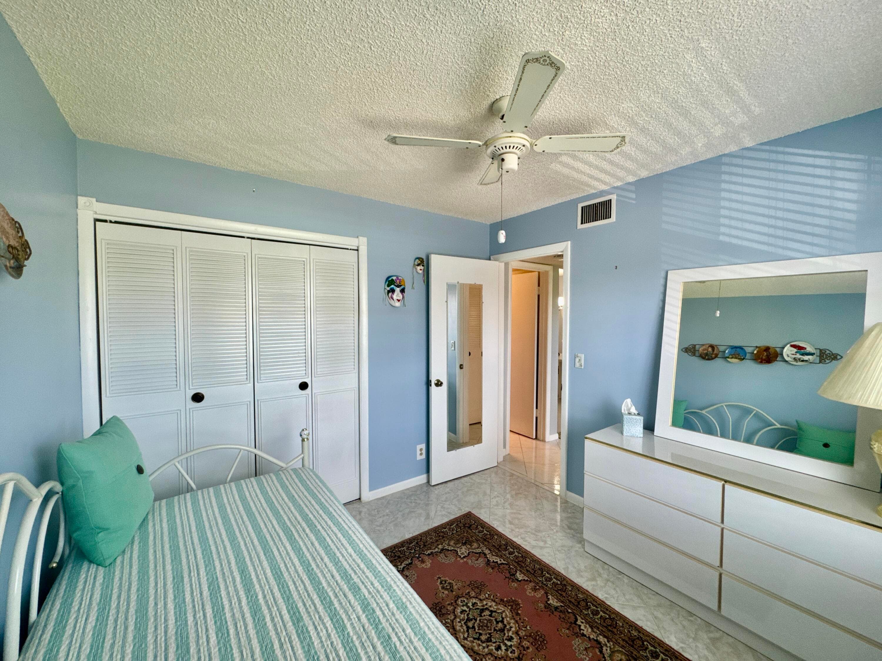 7214 Golf Colony Court 205, Lake Worth, FL 33467 24