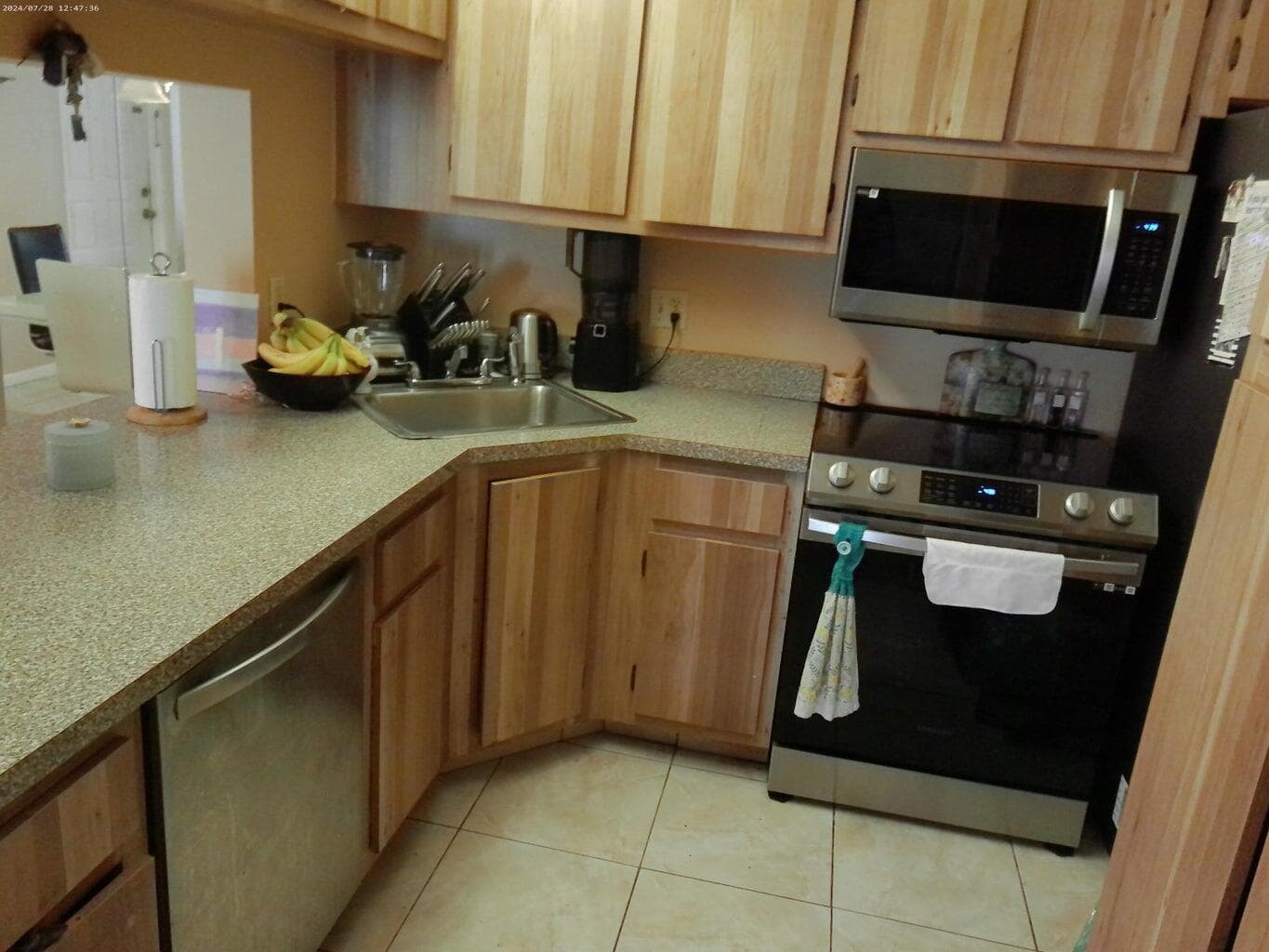 1011 Green Pine Boulevard D2, West Palm Beach, FL 33409 8