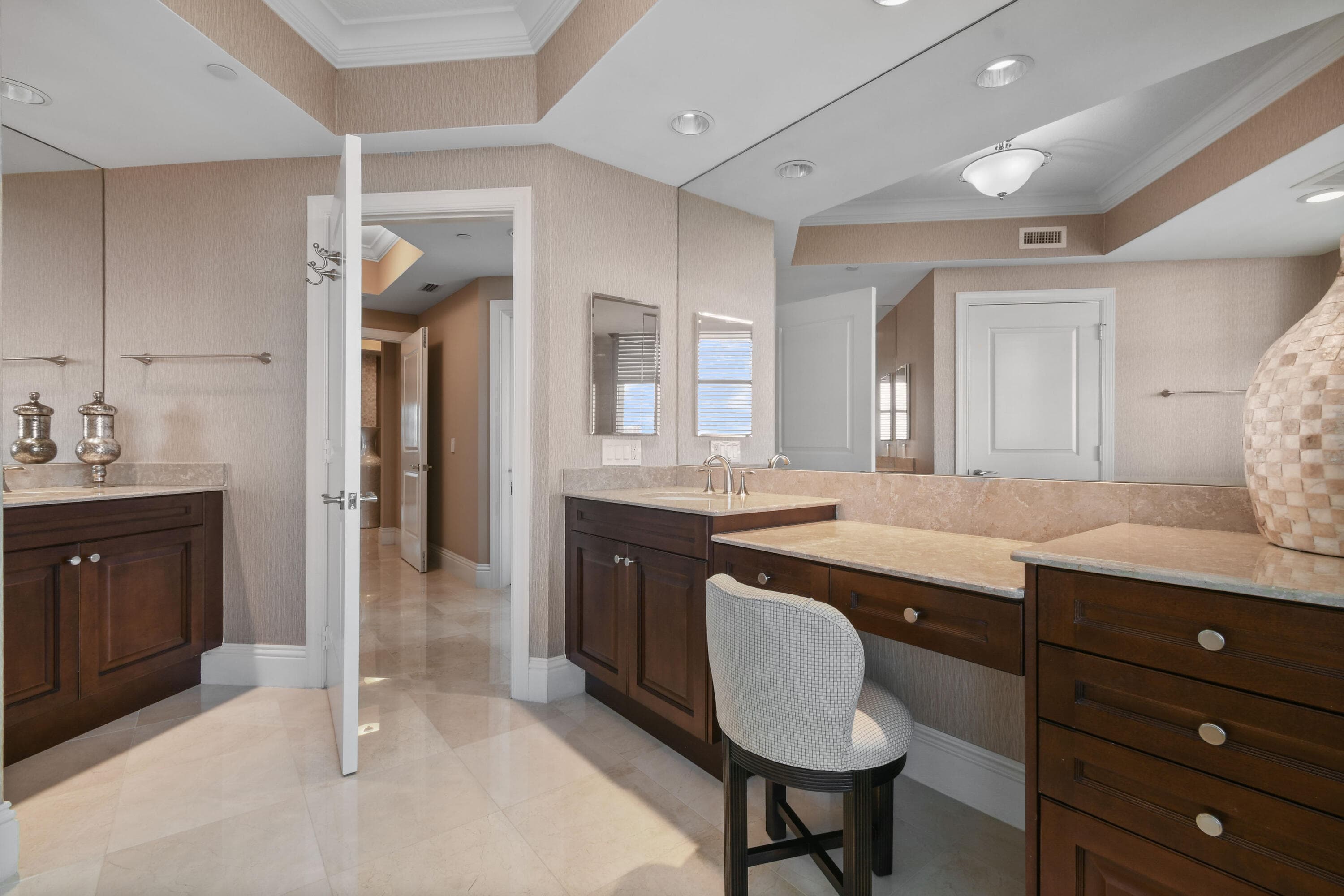 5050 N Ocean Drive 703, Singer Island, FL 33404 15