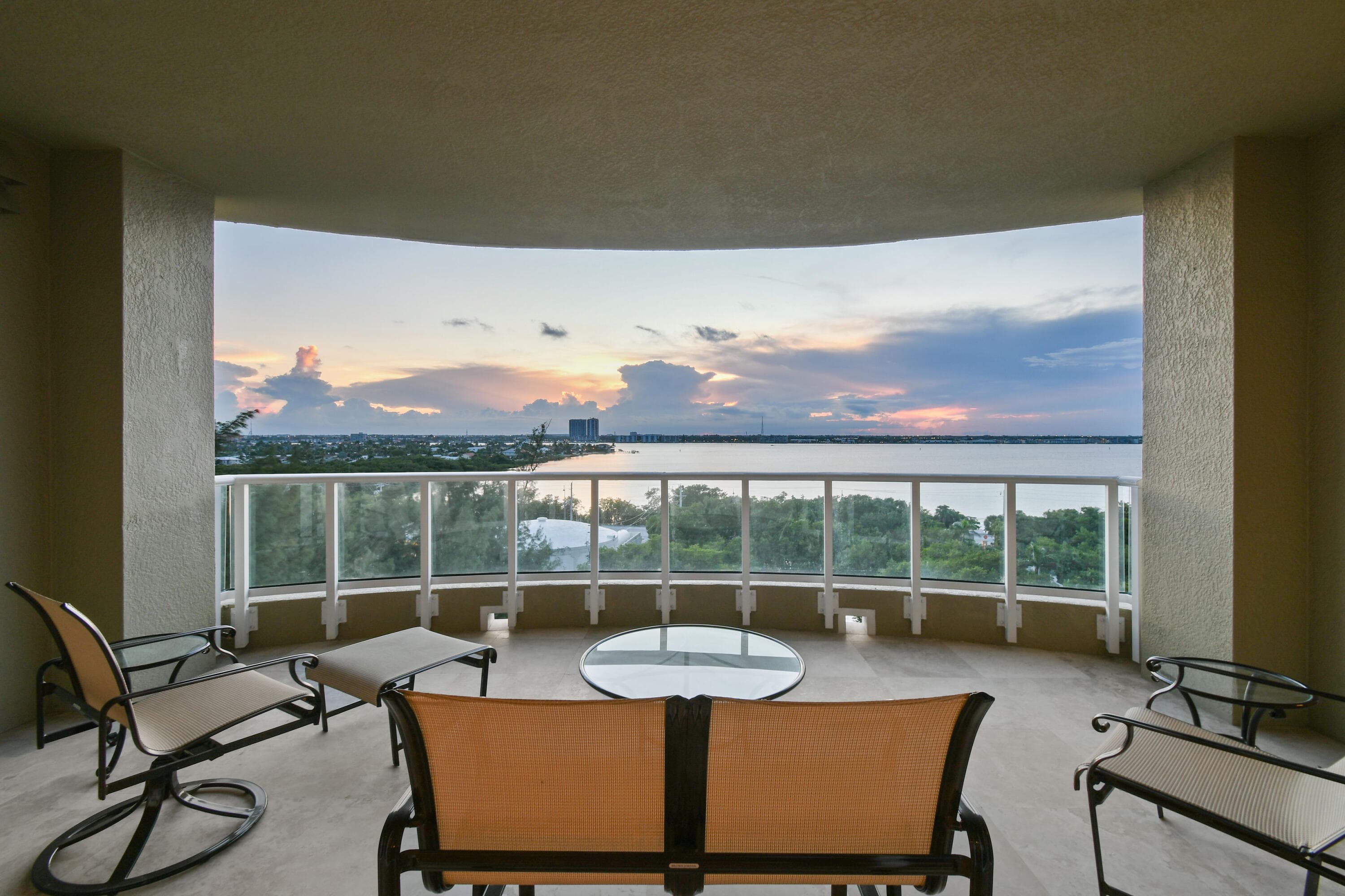 5050 N Ocean Drive 703, Singer Island, FL 33404 23