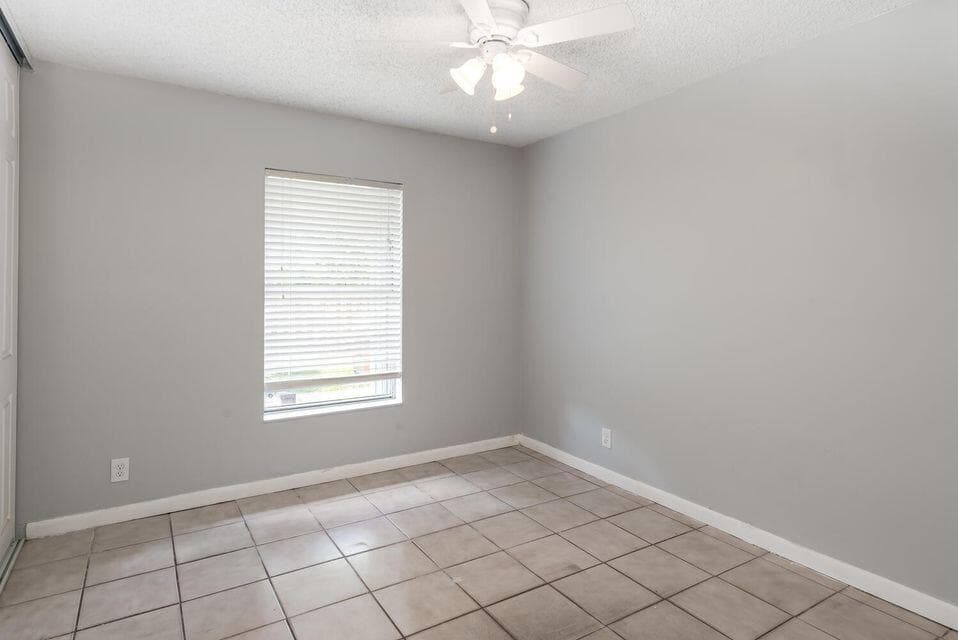 5692 SW Stonington Way SW 5692, Lake Worth, FL 33463 6