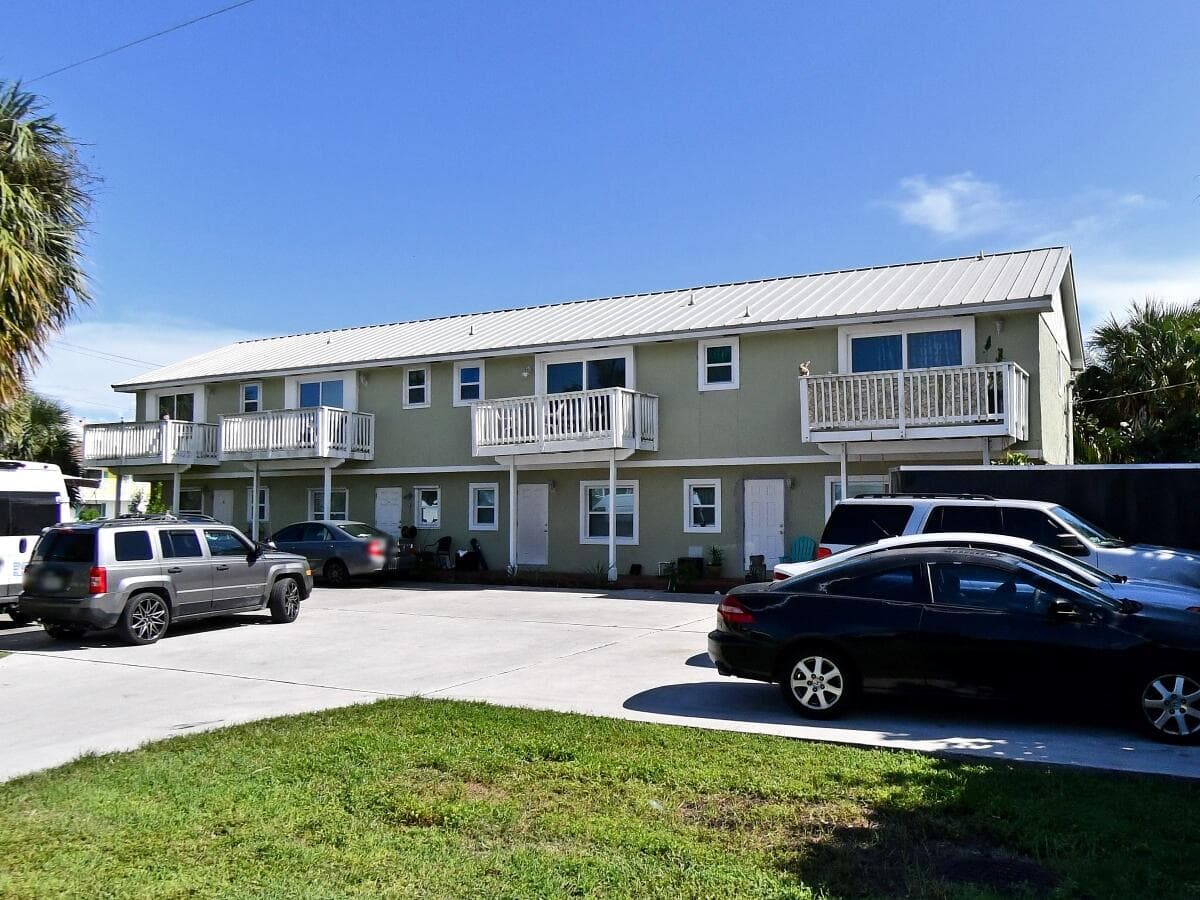 1807 Saint Lucie Court, Fort Pierce, FL 34949