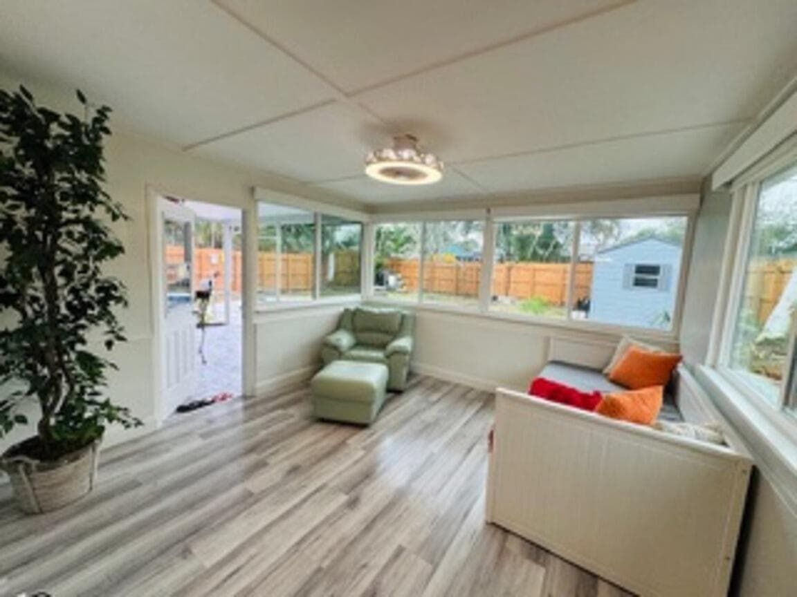 200 NE 56th Street 200, Oakland Park, FL 33334 12