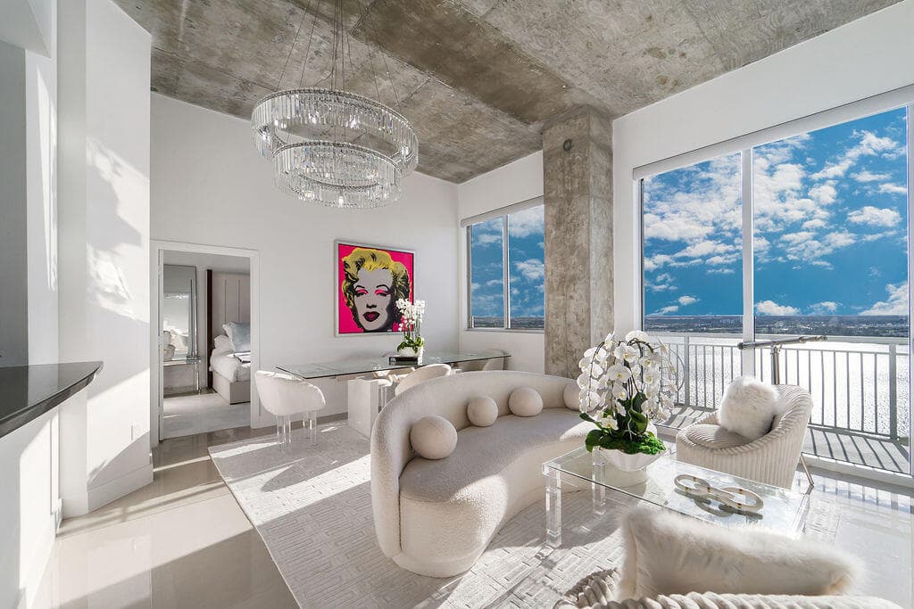 300 S Australian Avenue 1608, West Palm Beach, FL 33401 2
