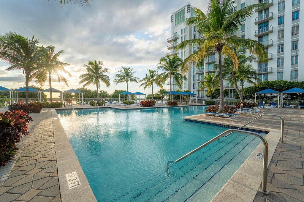 300 S Australian Avenue 1608, West Palm Beach, FL 33401 27