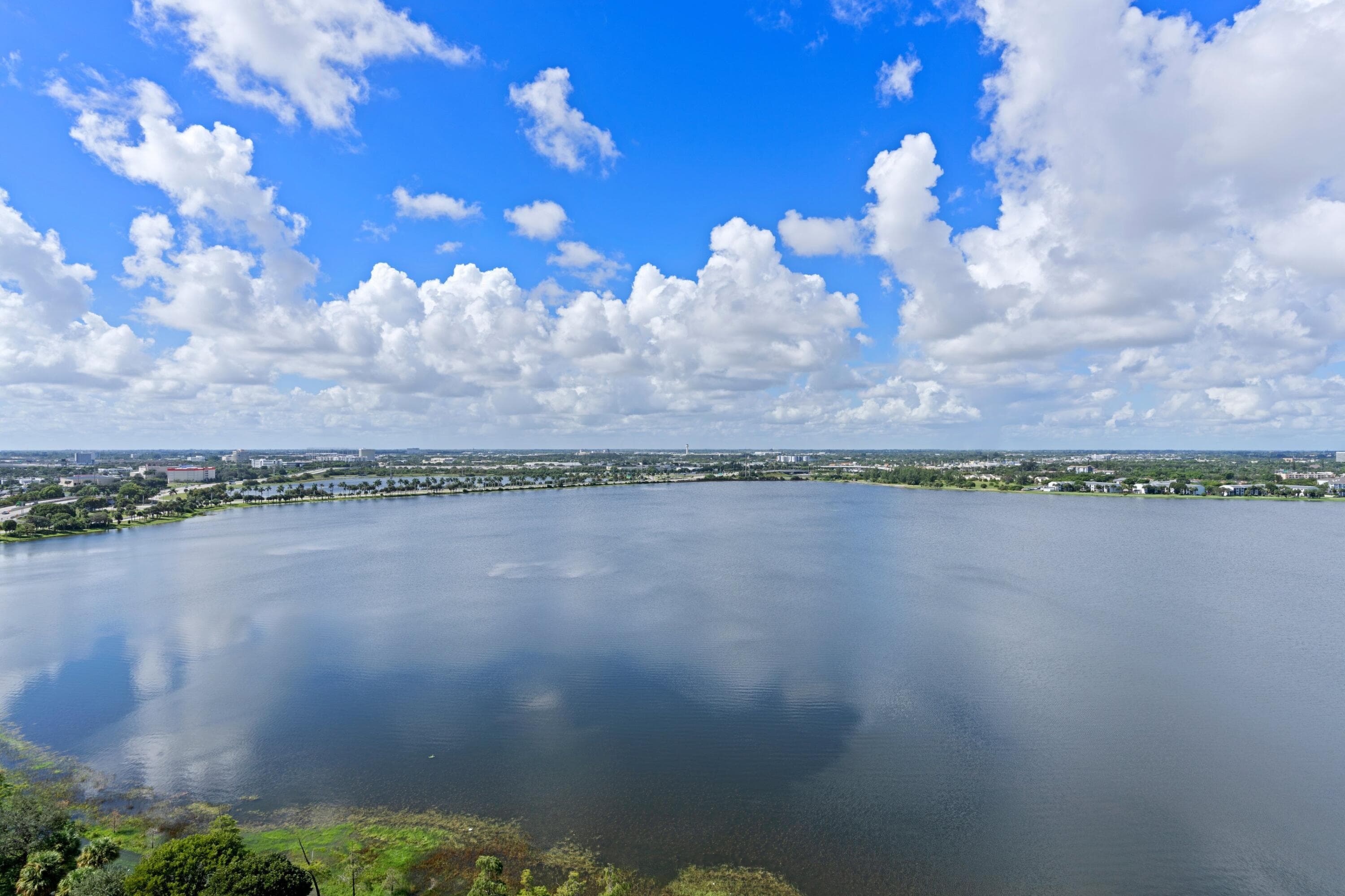 300 S Australian Avenue 1608, West Palm Beach, FL 33401 37