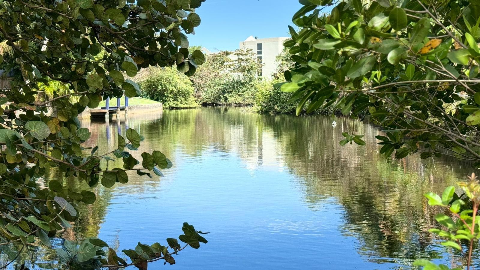 2008 NW 10th Avenue, Fort Lauderdale, FL 33311 9