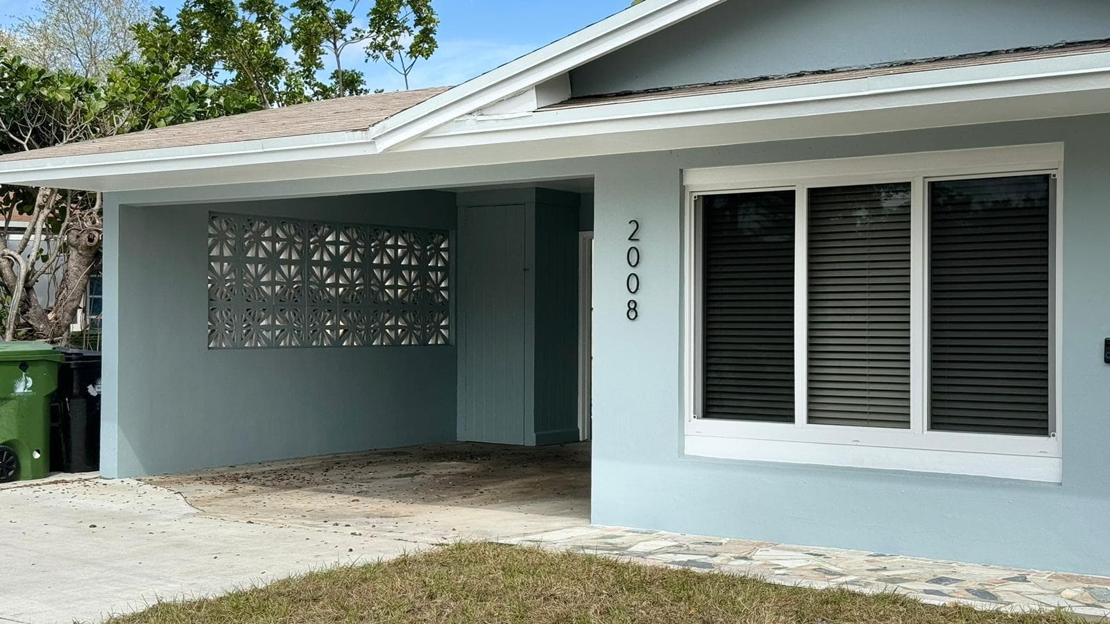 2008 NW 10th Avenue, Fort Lauderdale, FL 33311 2