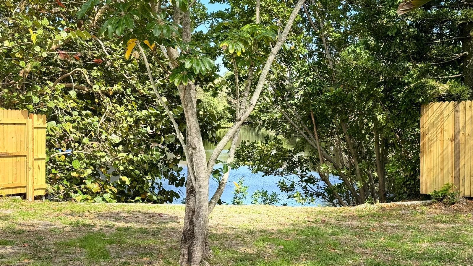 2008 NW 10th Avenue, Fort Lauderdale, FL 33311 10