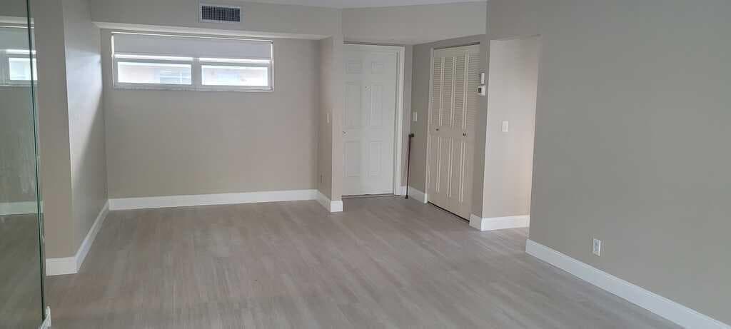 19 Colonial Club Drive 200, Boynton Beach, FL 33435 4