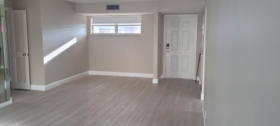 19 Colonial Club Drive 200, Boynton Beach, FL 33435 5