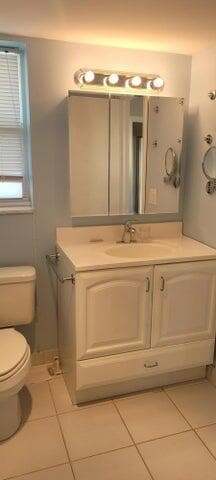 19 Colonial Club Drive 200, Boynton Beach, FL 33435 12