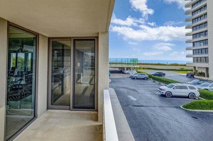 5550 N Ocean Drive 2b, Singer Island, FL 33404 23