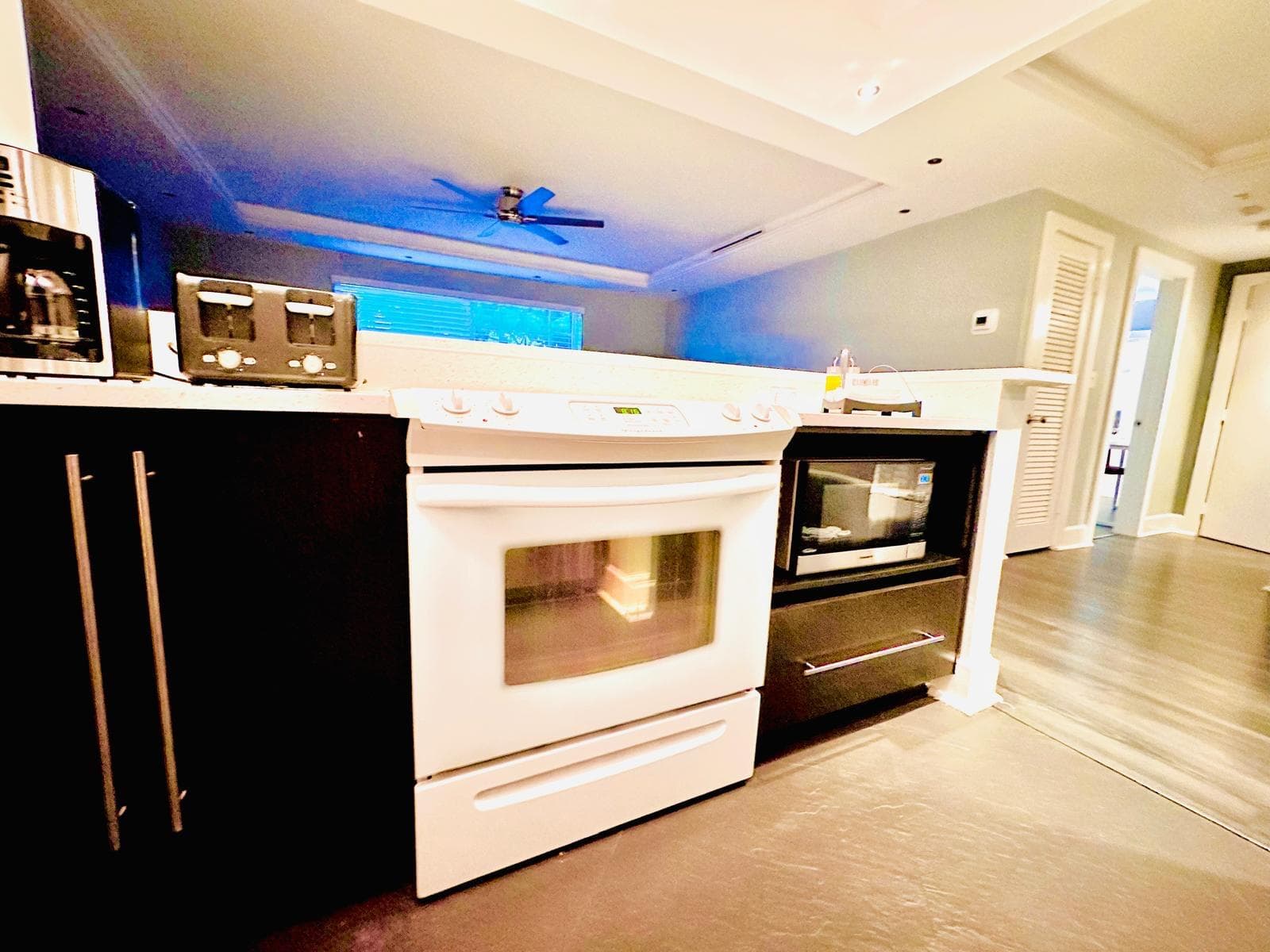 2424 NE 9th Street 112, Fort Lauderdale, FL 33304 5