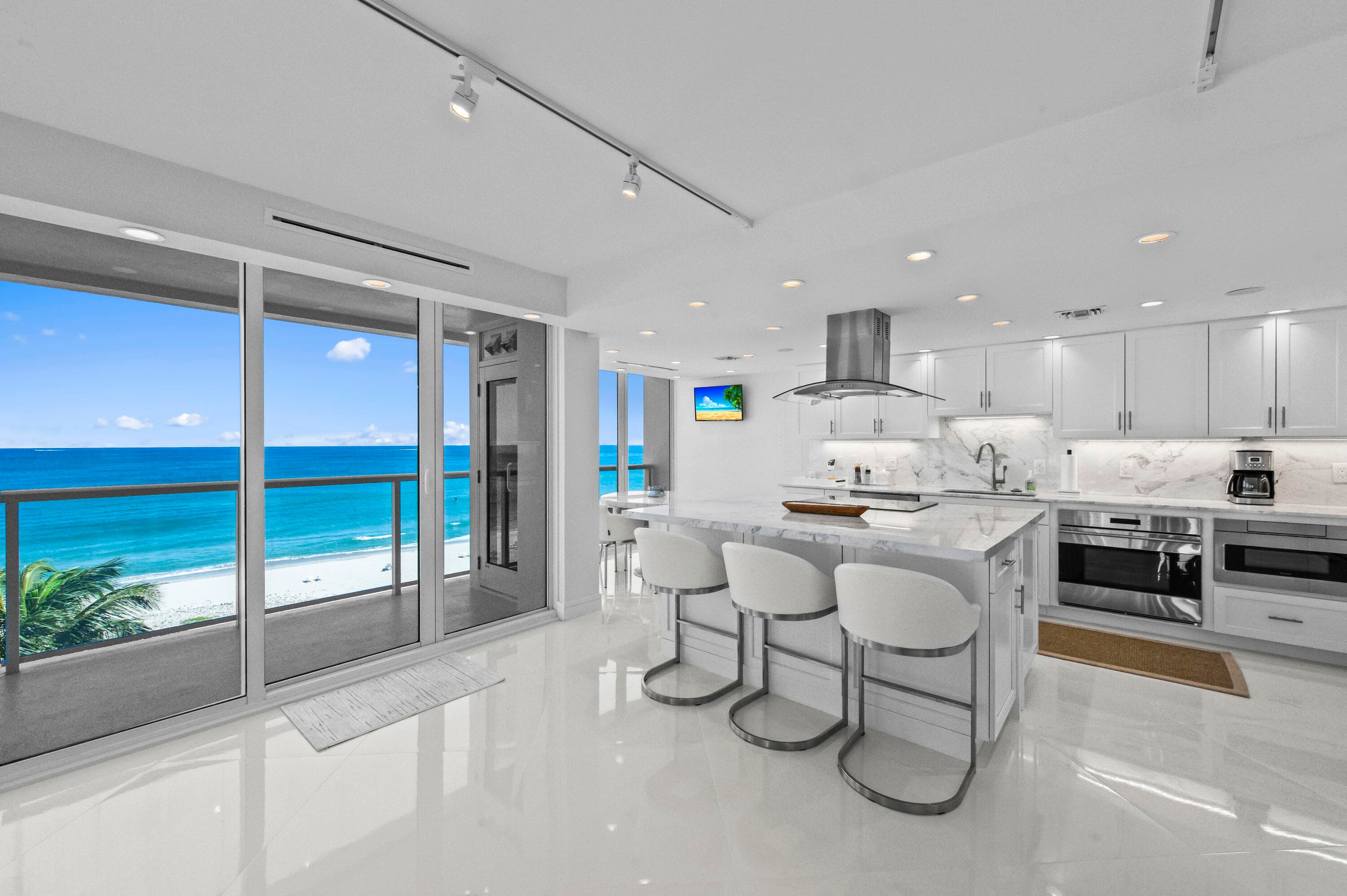 2800 S Ocean Boulevard 6-A, Boca Raton, FL 33432 8