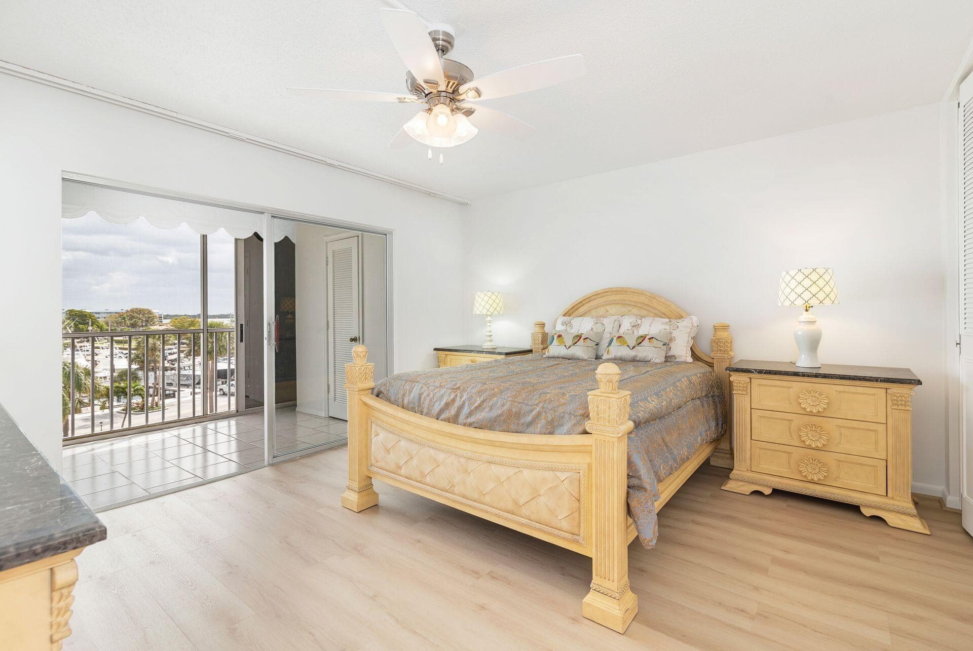 907 Marina Drive 402, North Palm Beach, FL 33408 14
