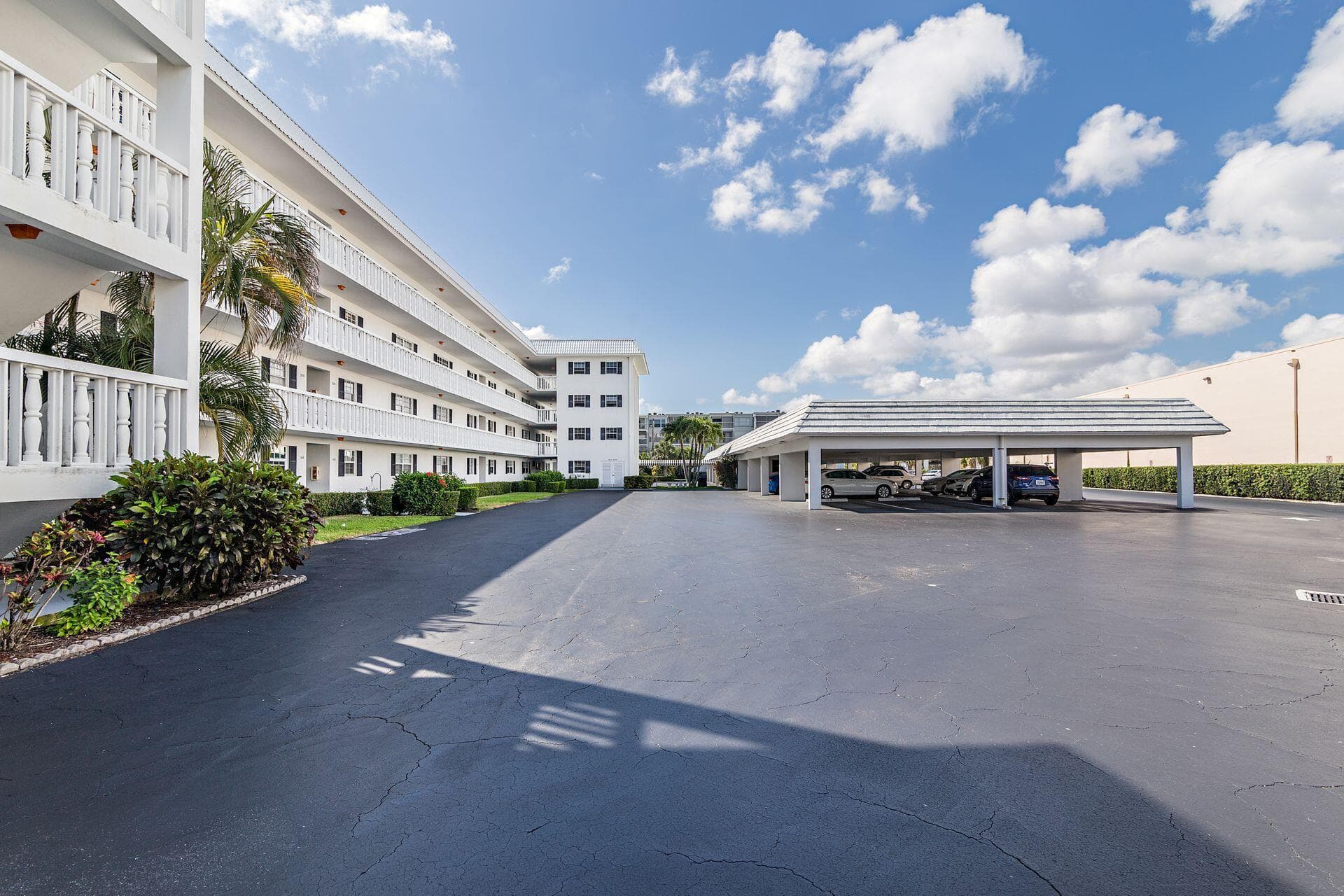 907 Marina Drive 402, North Palm Beach, FL 33408 31