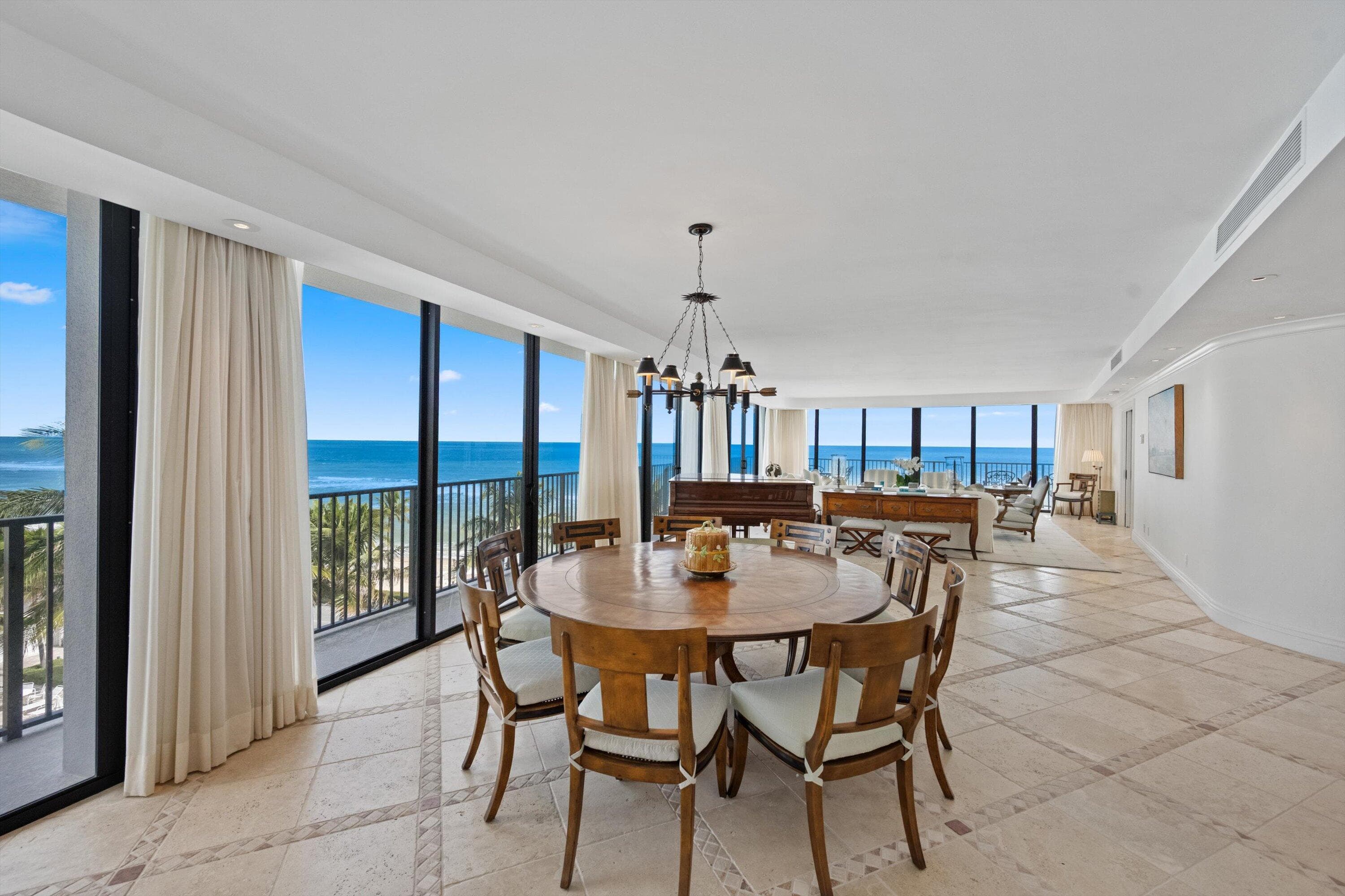 150 N Ocean Boulevard Ph 3, Palm Beach, FL 33480 8