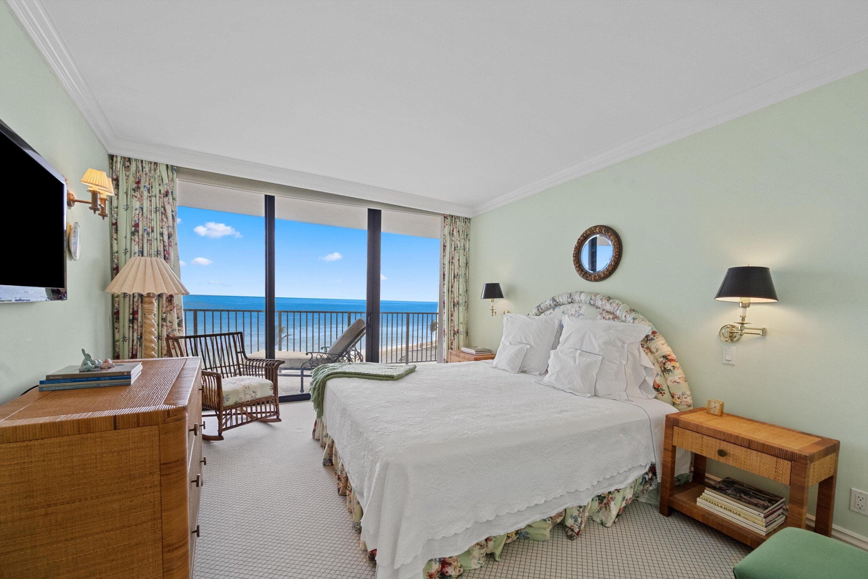 150 N Ocean Boulevard Ph 3, Palm Beach, FL 33480 16