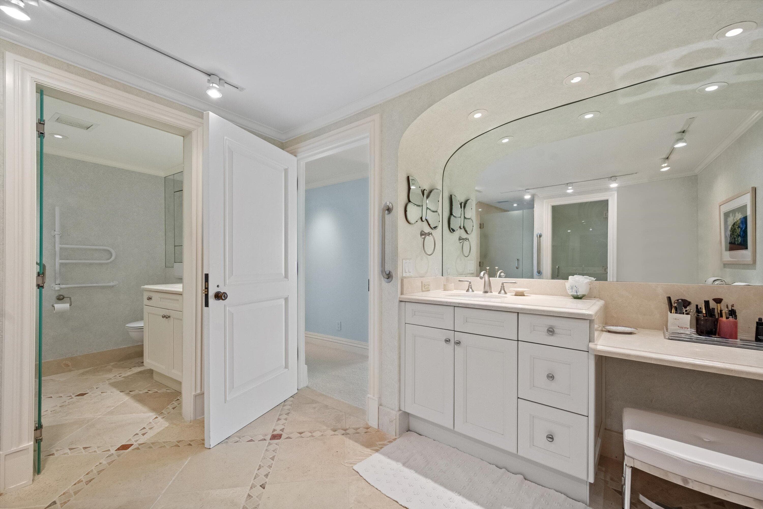 150 N Ocean Boulevard Ph 3, Palm Beach, FL 33480 23