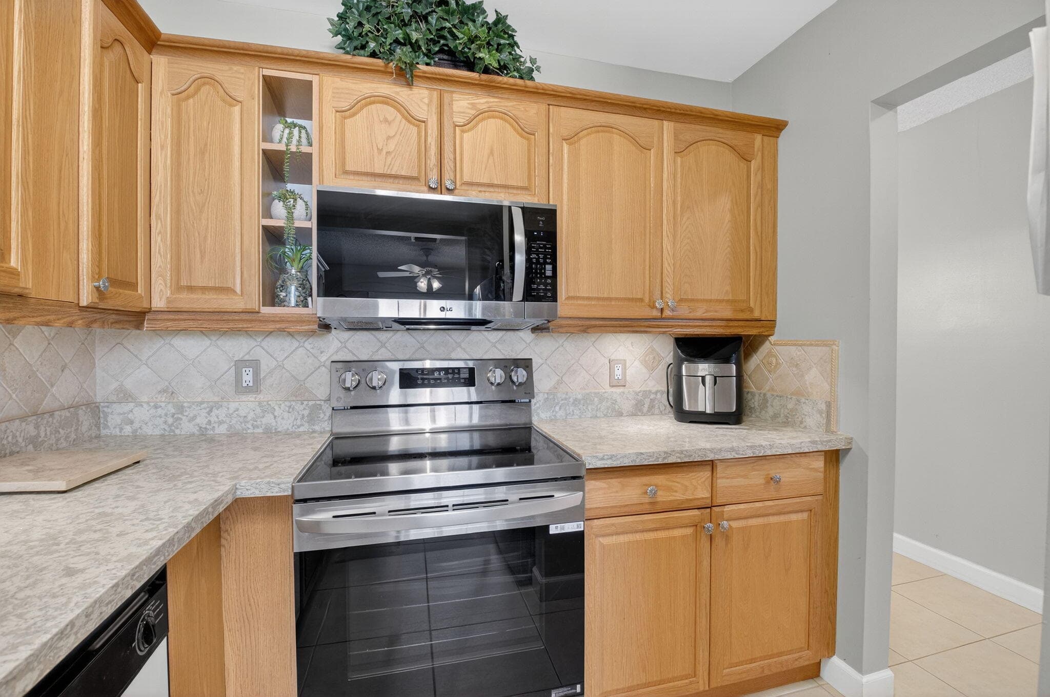 1141 Violet Terrace 202, Delray Beach, FL 33445 14