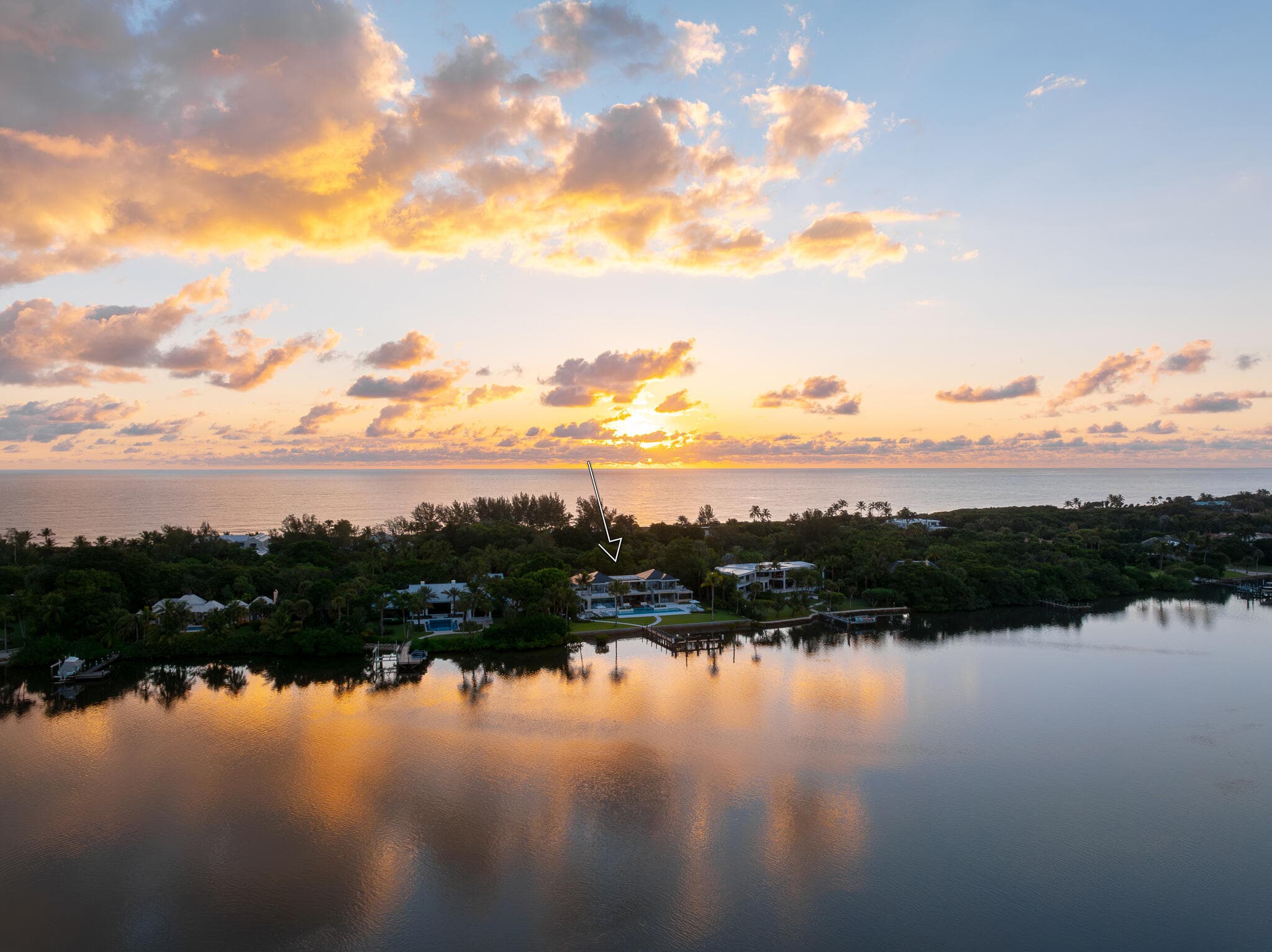 488 S Beach Road, Jupiter Island, FL 33455 48