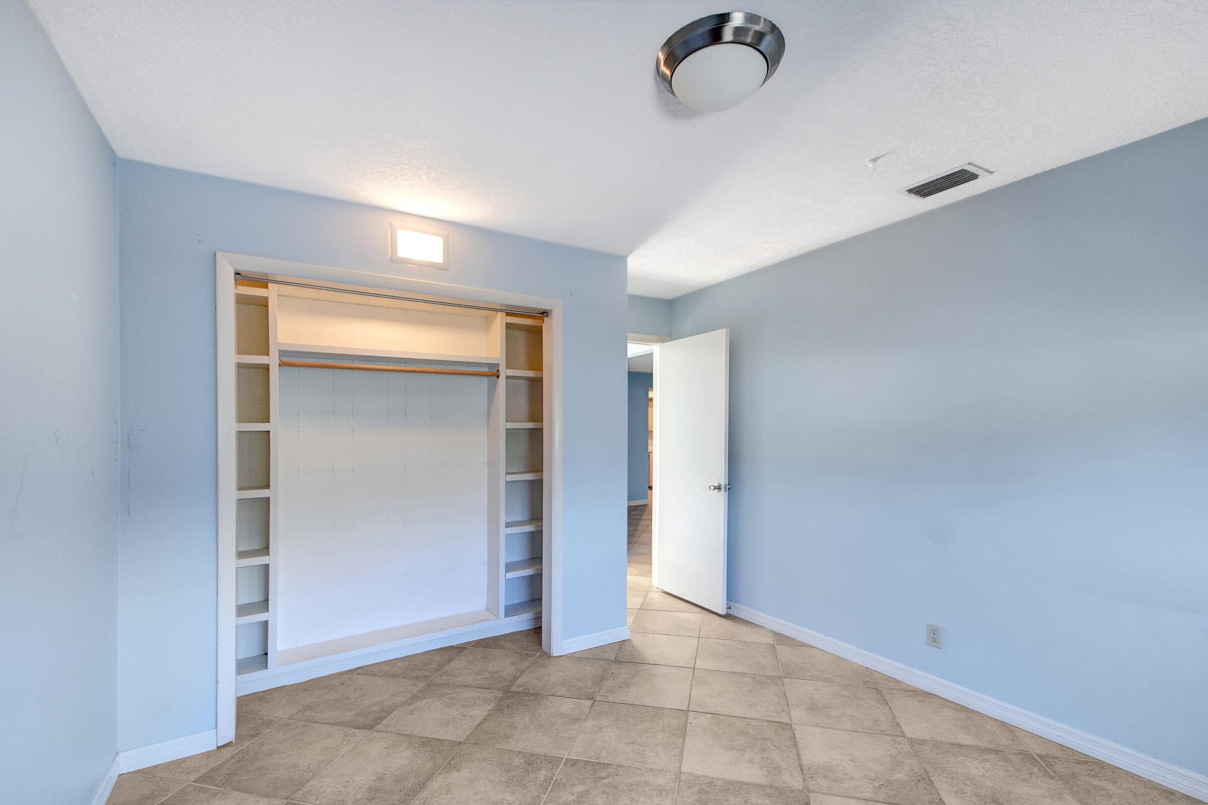 1753 W Terrace Drive, Lake Worth Beach, FL 33460 40