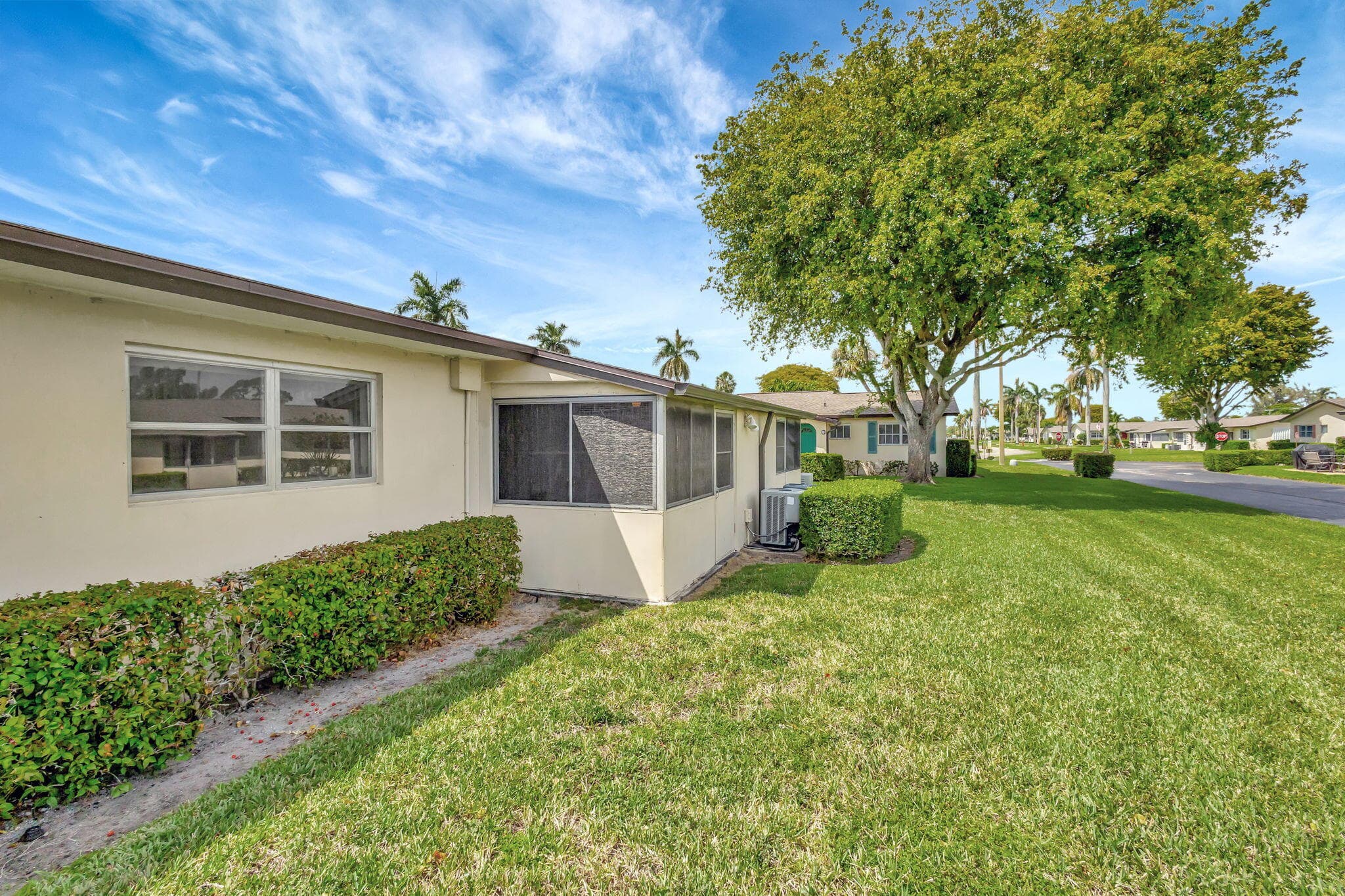 2966 Ashley Dr Drive E I, West Palm Beach, FL 33415 25