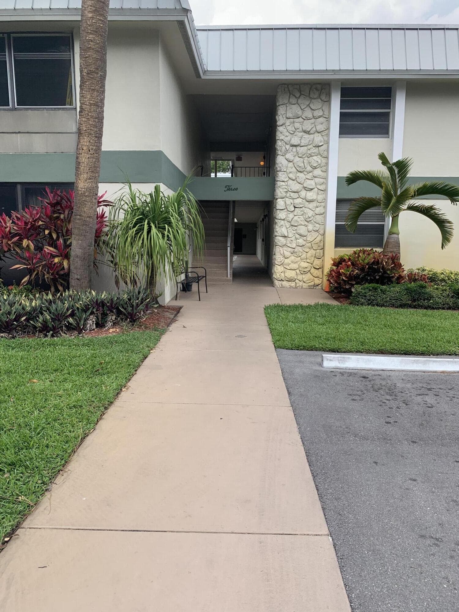2302 Sunrise Boulevard 204, Fort Pierce, FL 34982 4