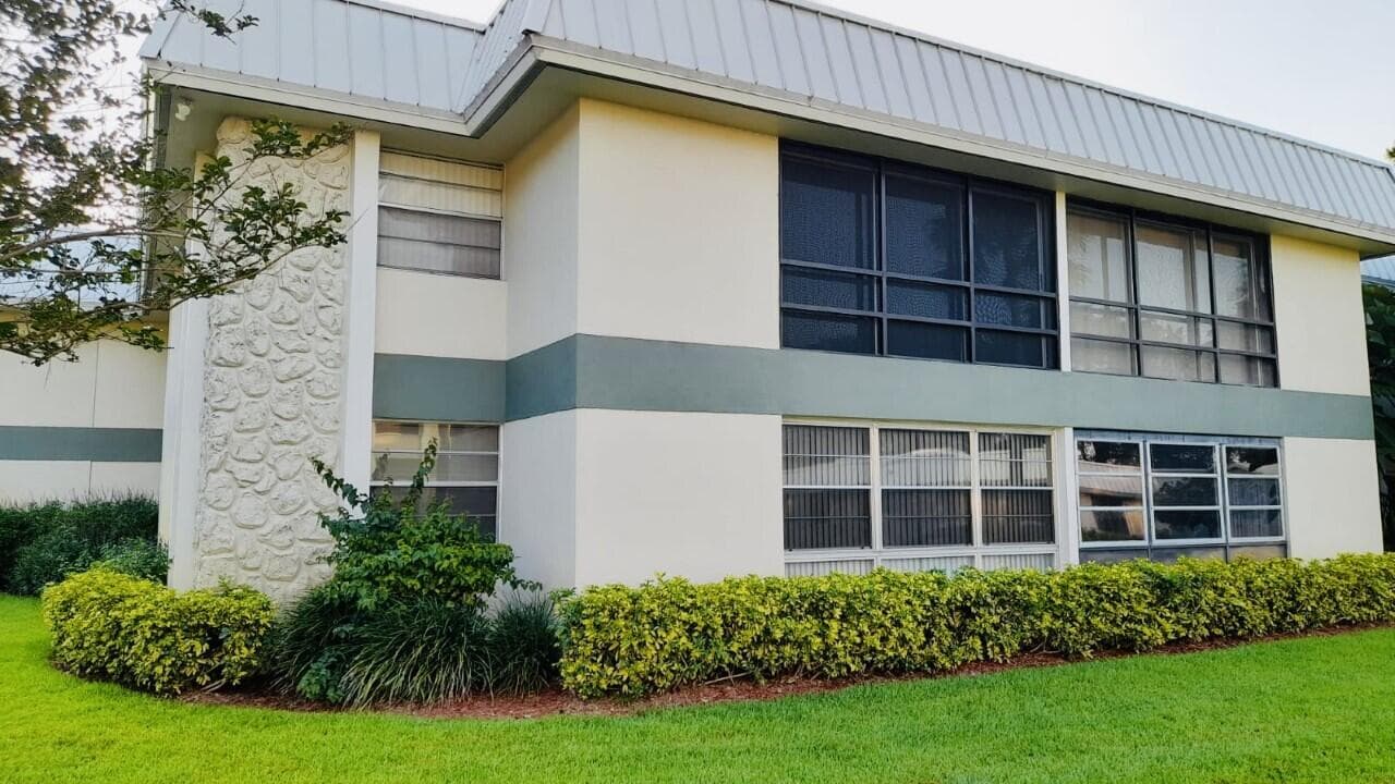 2302 Sunrise Boulevard 204, Fort Pierce, FL 34982 6