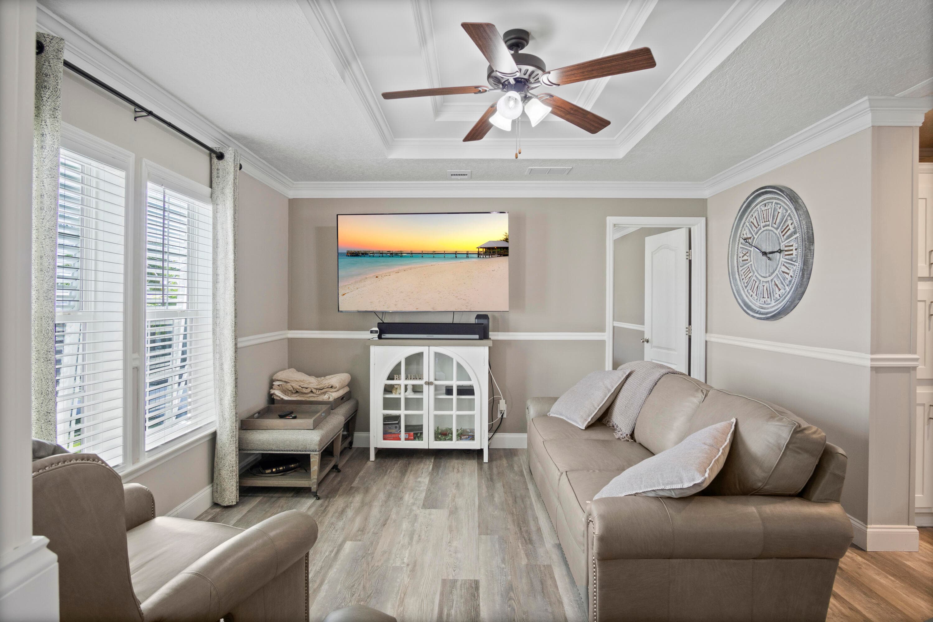 8328 SE Swan Avenue, Hobe Sound, FL 33455 35