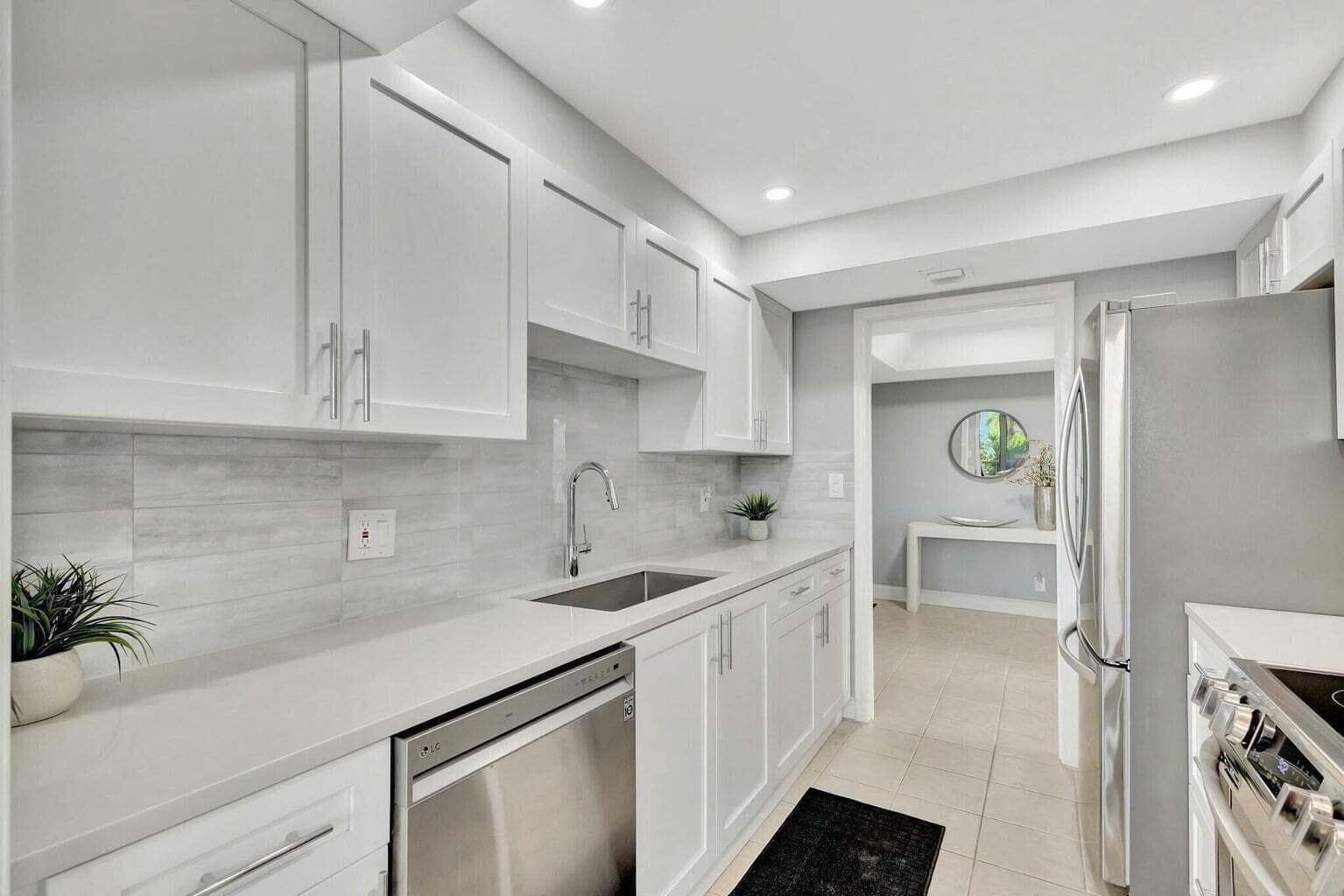 5550 N Ocean Drive 2b, Singer Island, FL 33404 10