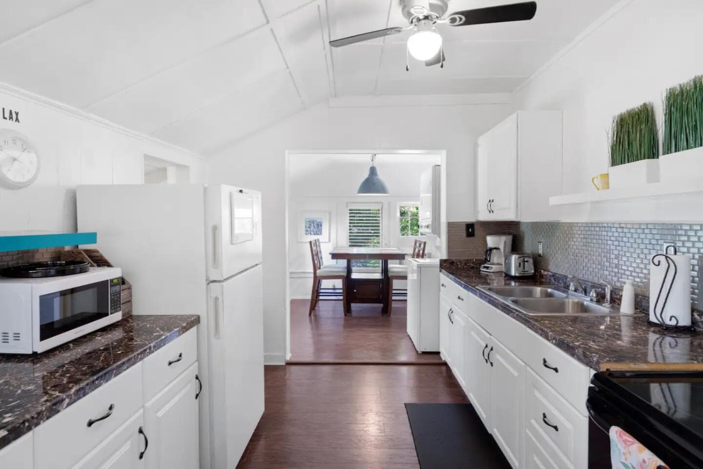 204 S M Street Upstairs Unit, Lake Worth Beach, FL 33460 4