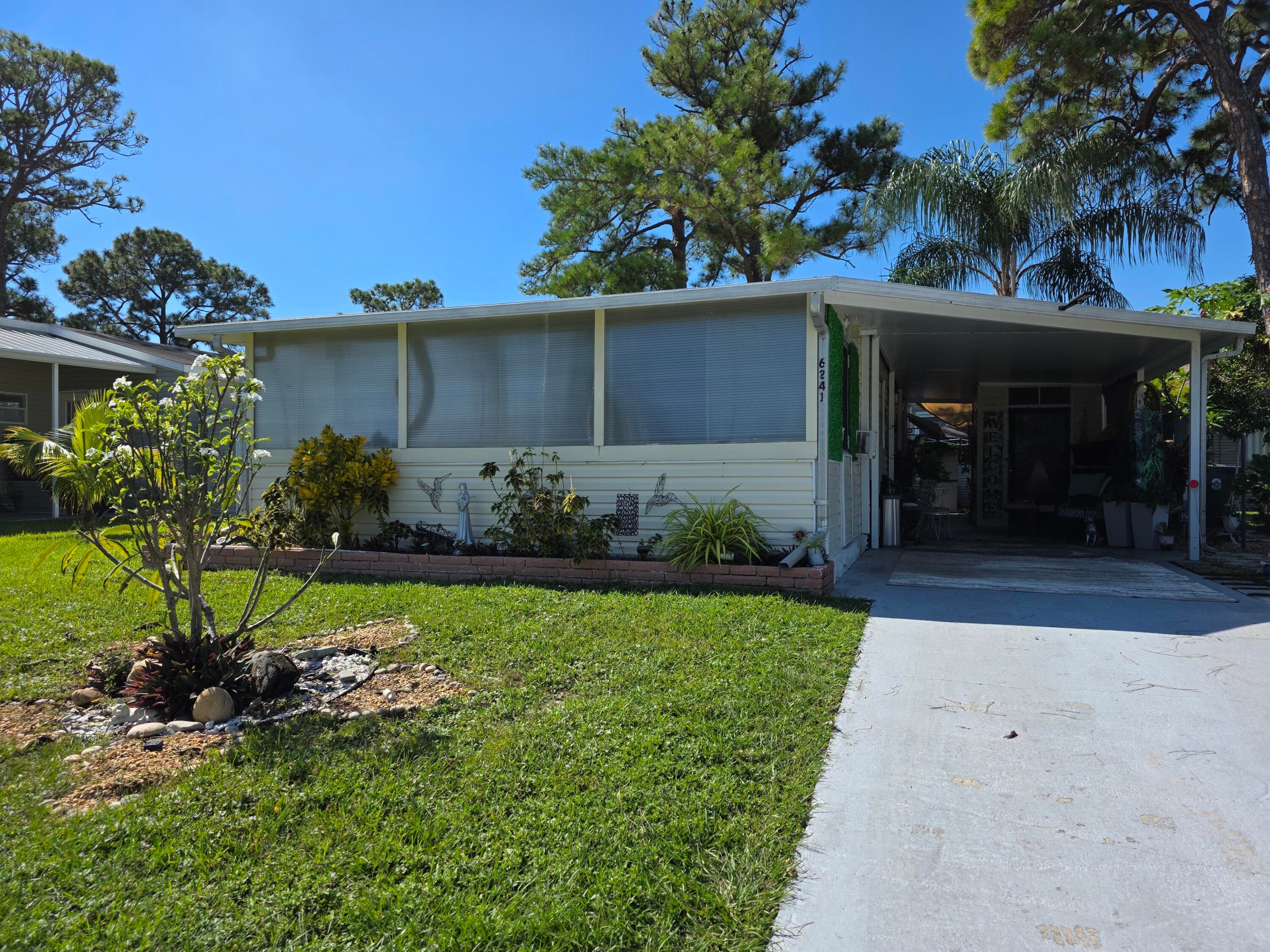 6241 Elm Lane, Lantana, FL 33462