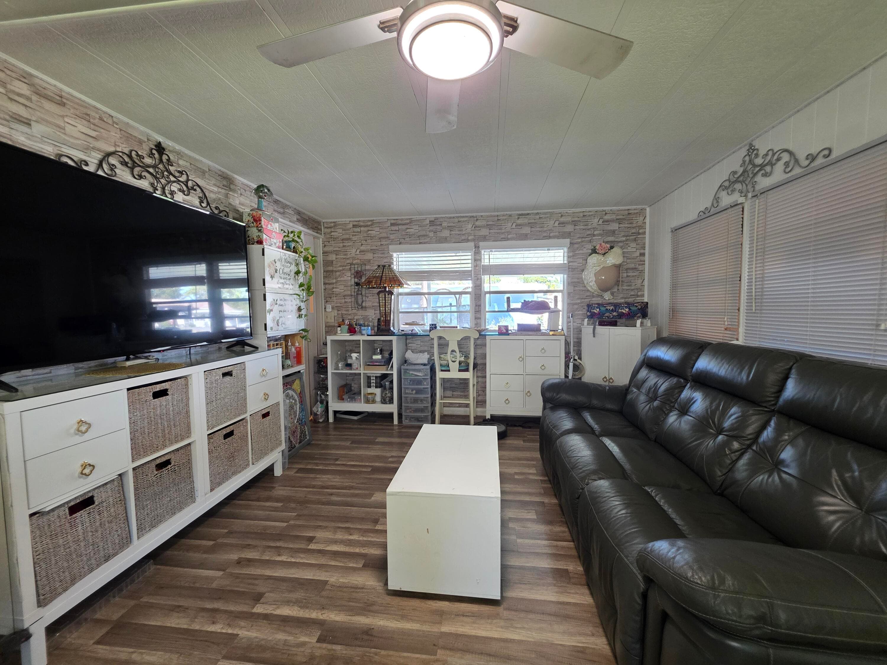 6241 Elm Lane, Lantana, FL 33462 10