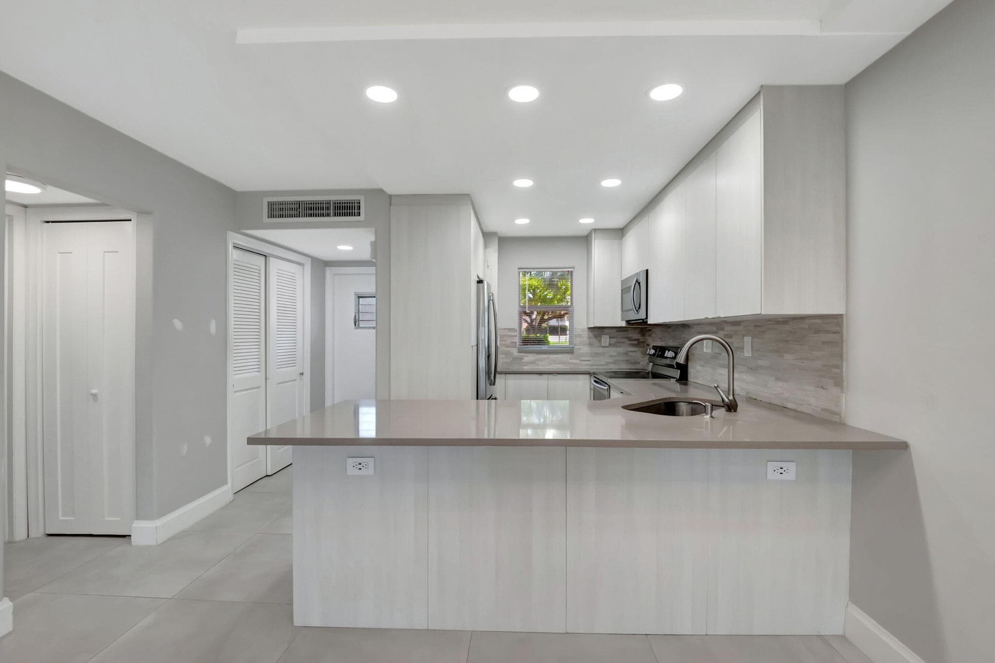 750 NE Spanish River Boulevard 103, Boca Raton, FL 33431 8