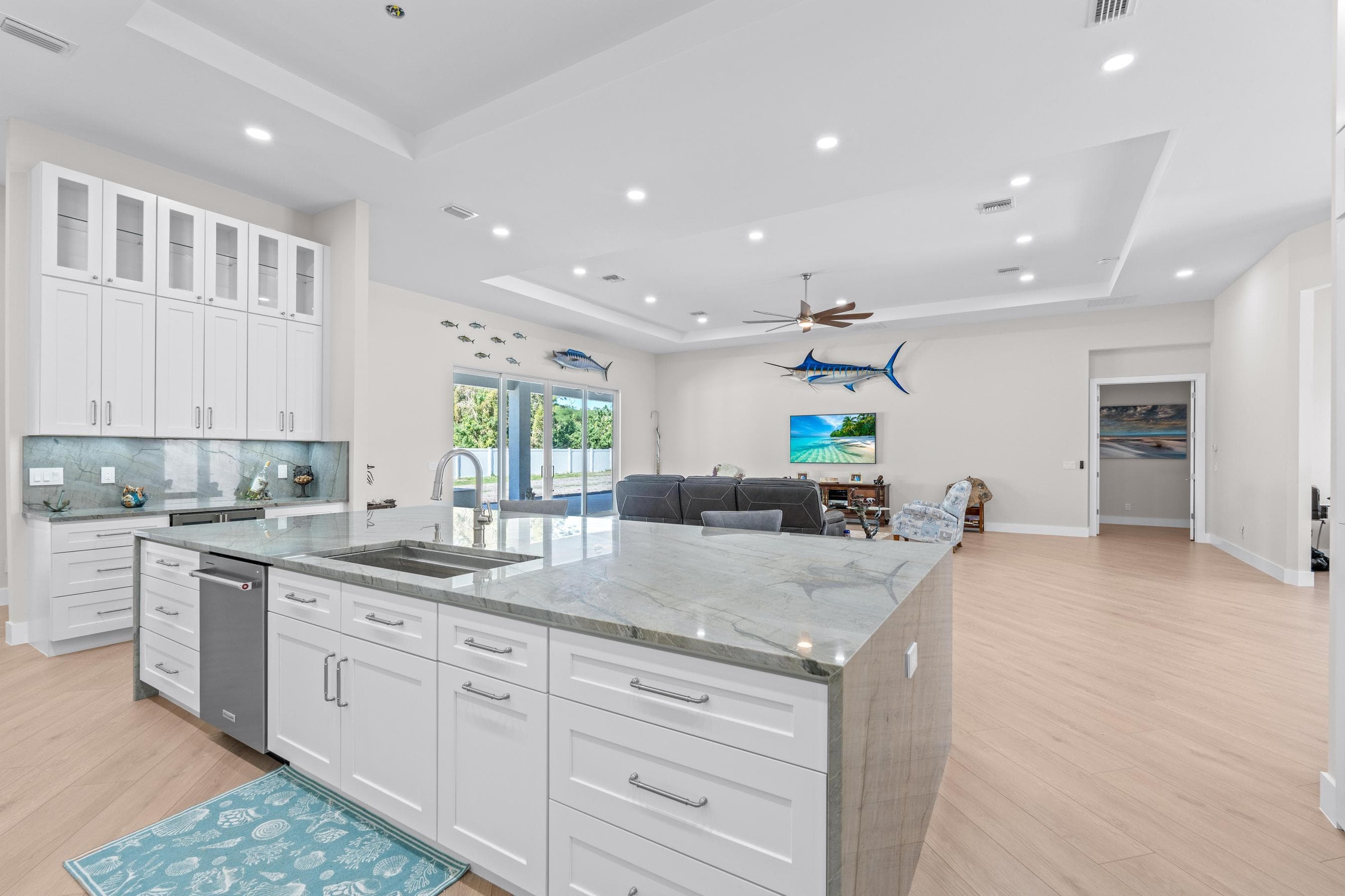8425 Apache Boulevard, The Acreage, FL 33470 18